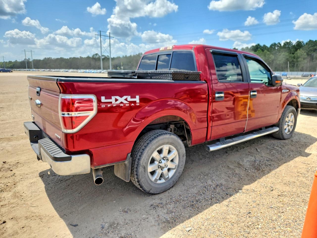 2014 Ford F150 Supercrew Maroon vin: 1FTFW1EF0EKG04672