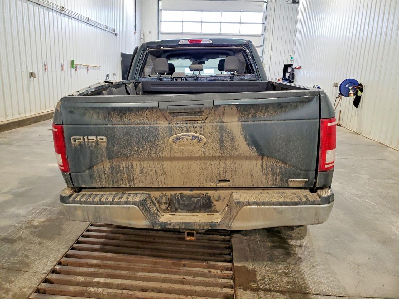 2015 Ford F150 Supercrew Green vin: 1FTFW1EF0FFC41834