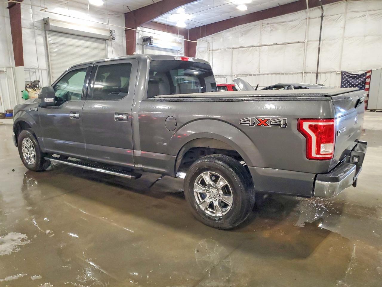 2015 Ford F150 Supercrew Серый vin: 1FTFW1EF0FKD59308
