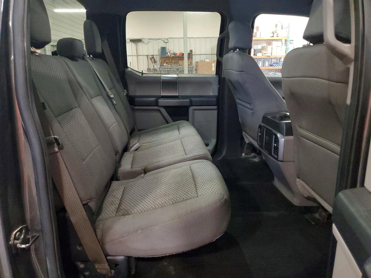 2015 Ford F150 Supercrew Серый vin: 1FTFW1EF0FKD59308
