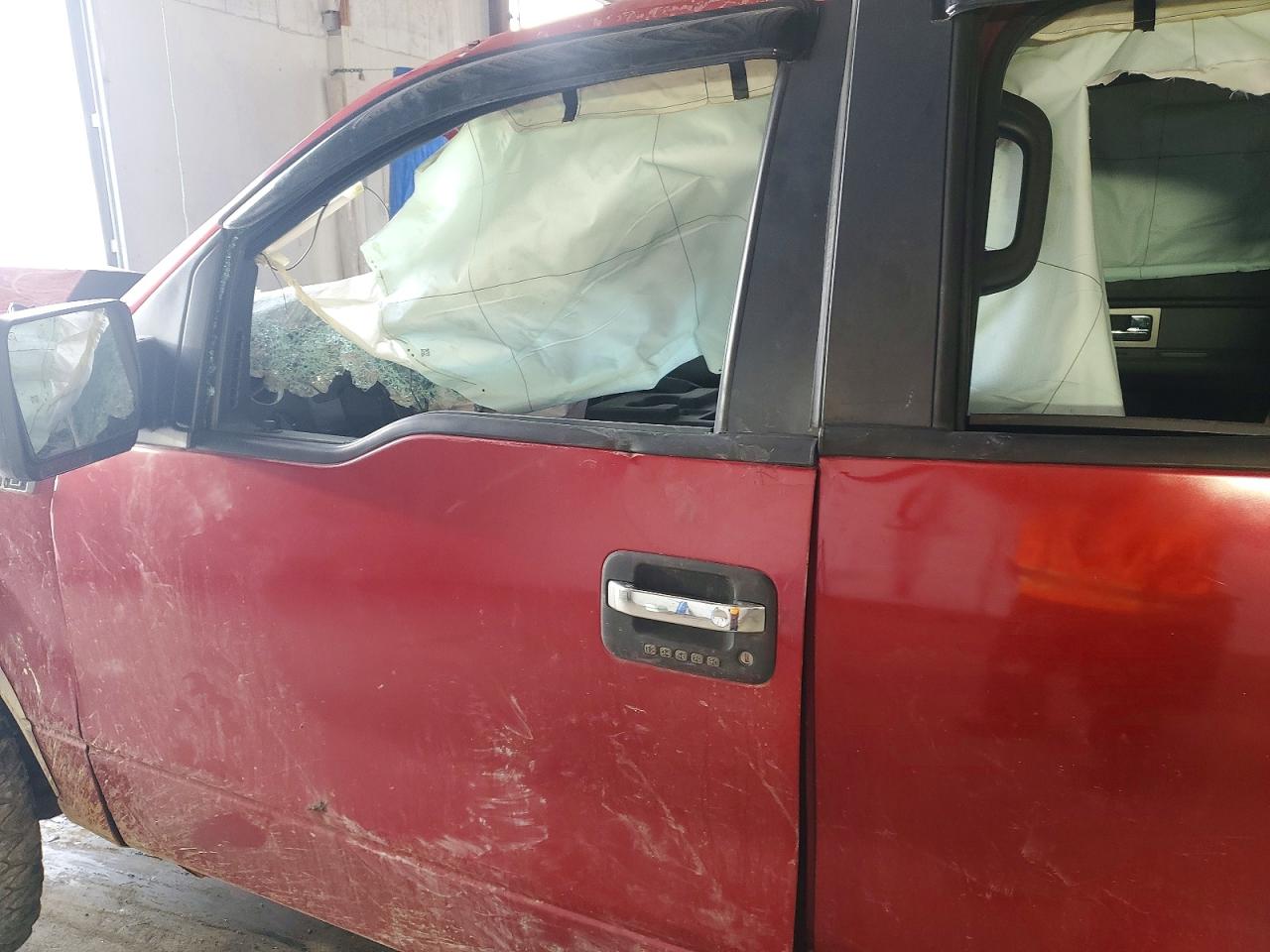 2011 Ford F150 Supercrew Red vin: 1FTFW1EF1BFA09463