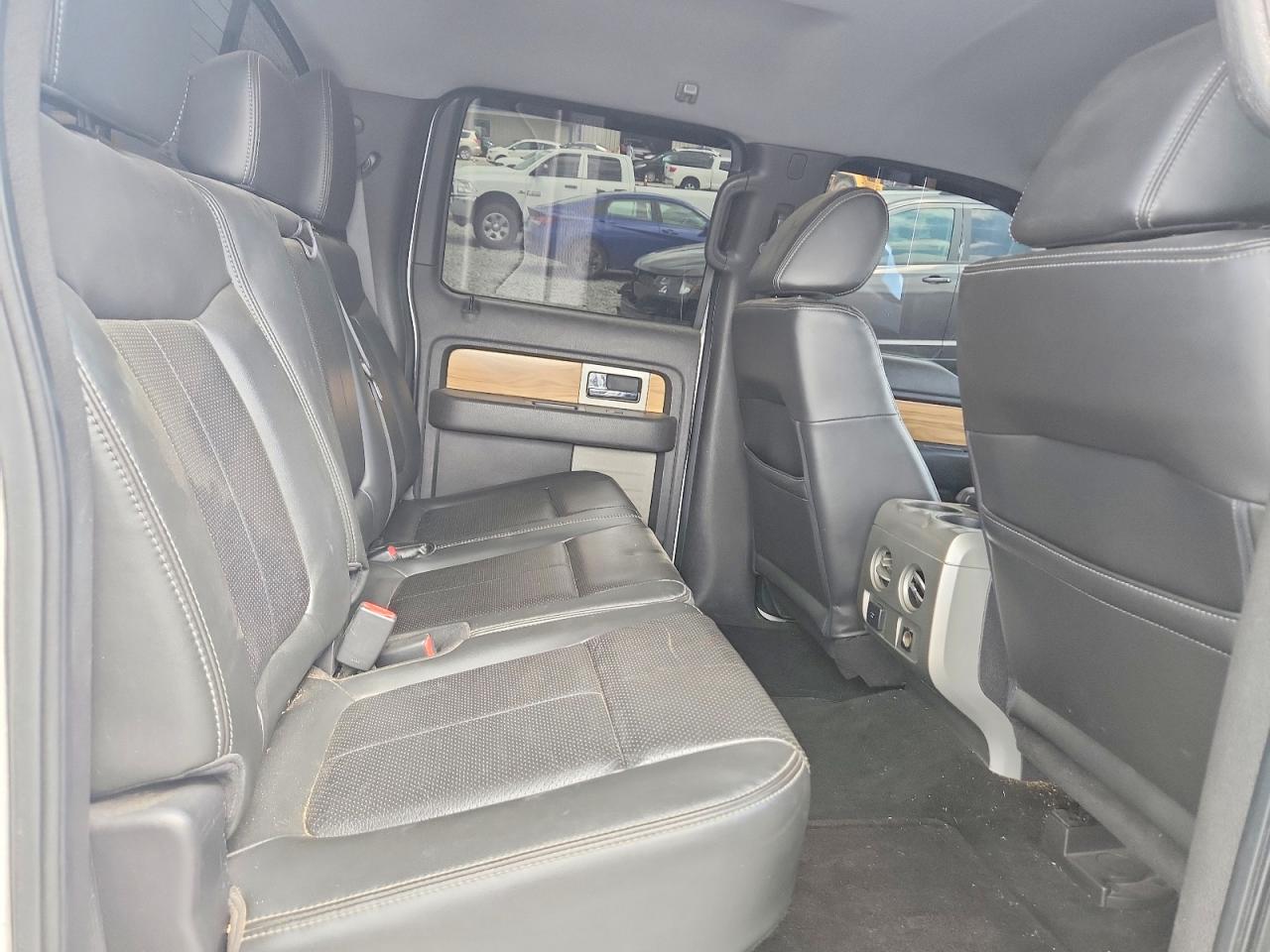 2011 Ford F-150 White vin: 1FTFW1EF1BFA69176