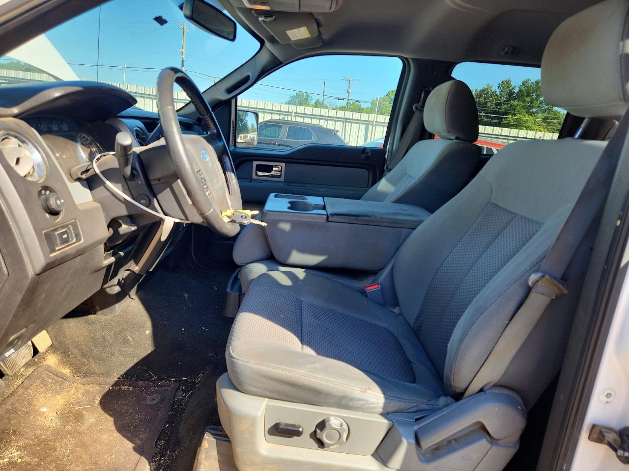 2011 Ford F150 Supercrew White vin: 1FTFW1EF1BFC06567