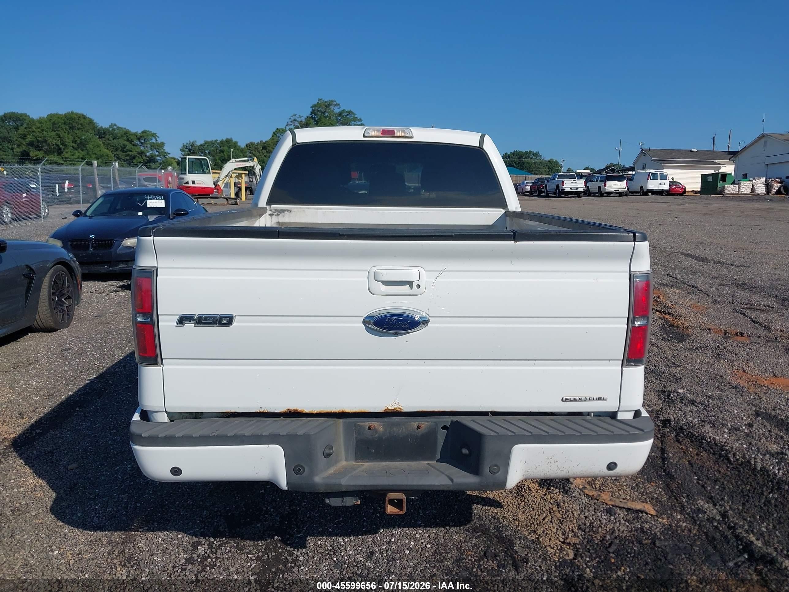 2011 Ford F-150 Fx4 White vin: 1FTFW1EF1BFC61469
