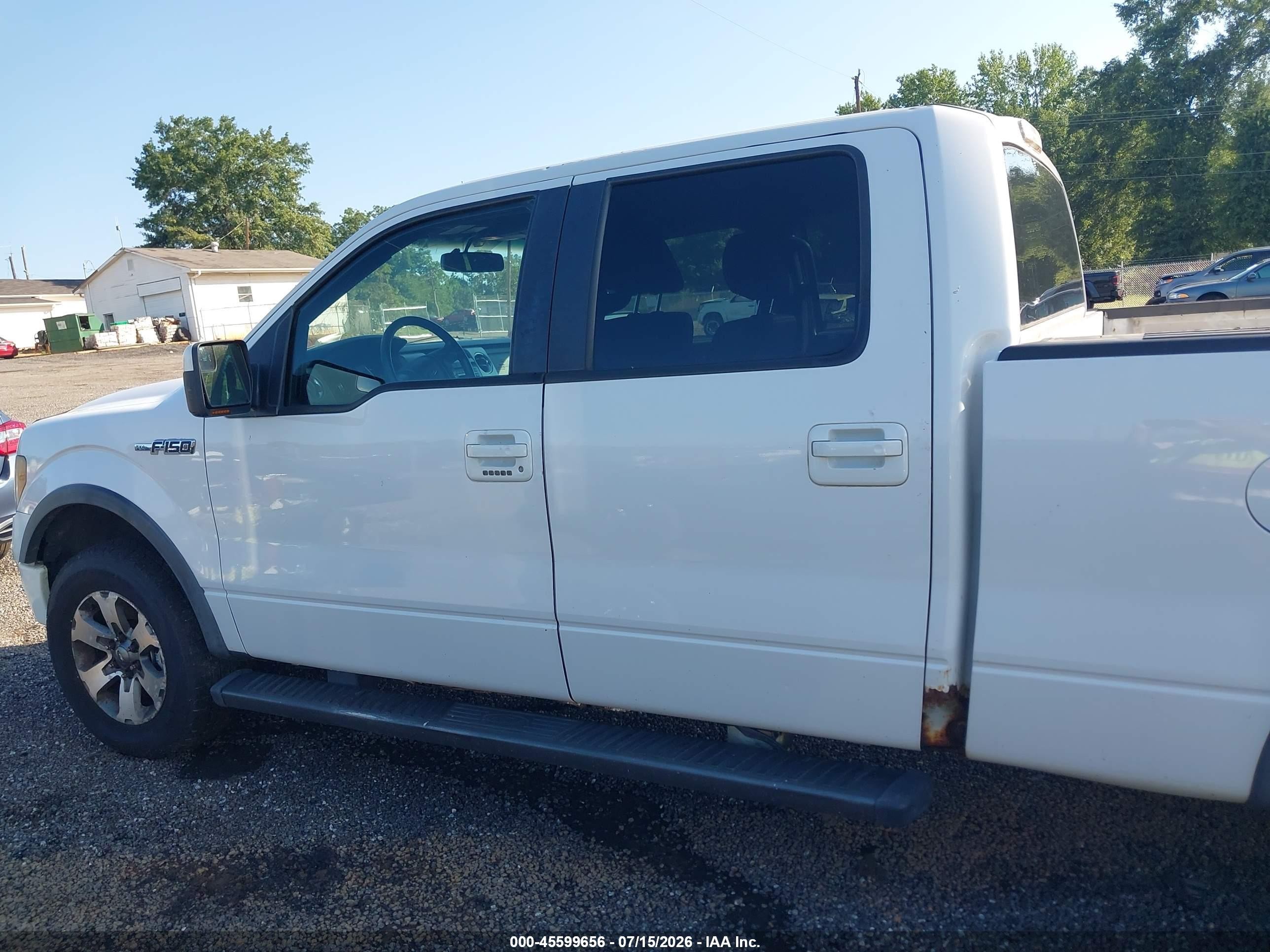 2011 Ford F-150 Fx4 White vin: 1FTFW1EF1BFC61469