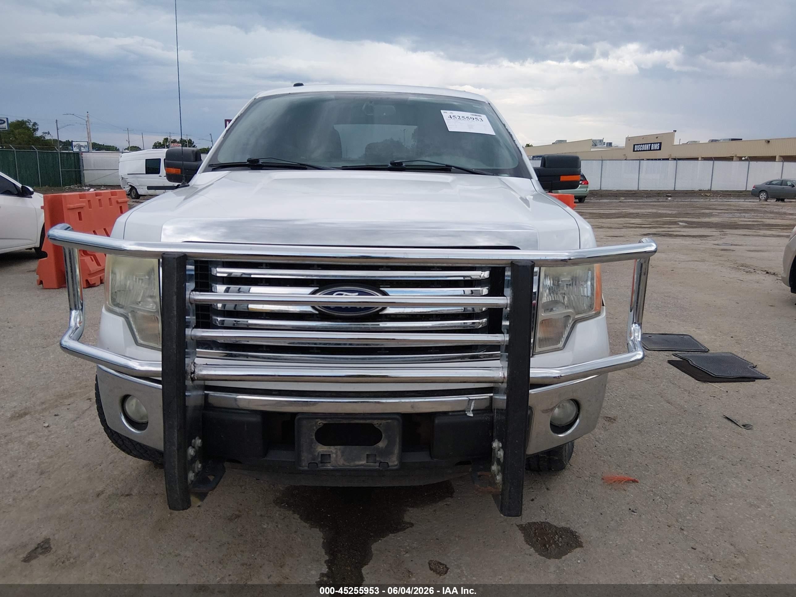 2011 Ford F-150 Xlt White vin: 1FTFW1EF1BFD29768