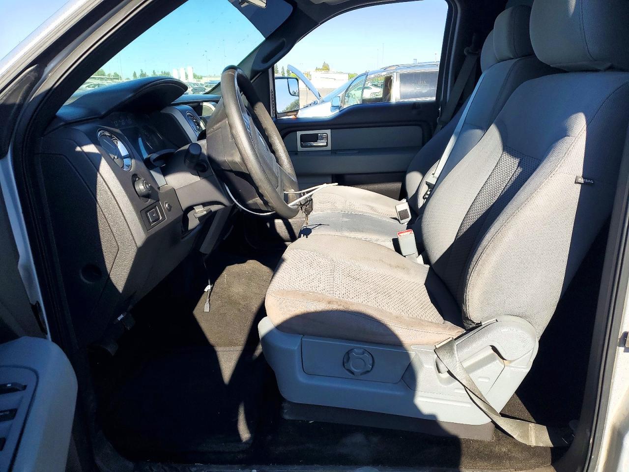 2011 Ford F150 Supercrew Silver vin: 1FTFW1EF1BKD21824