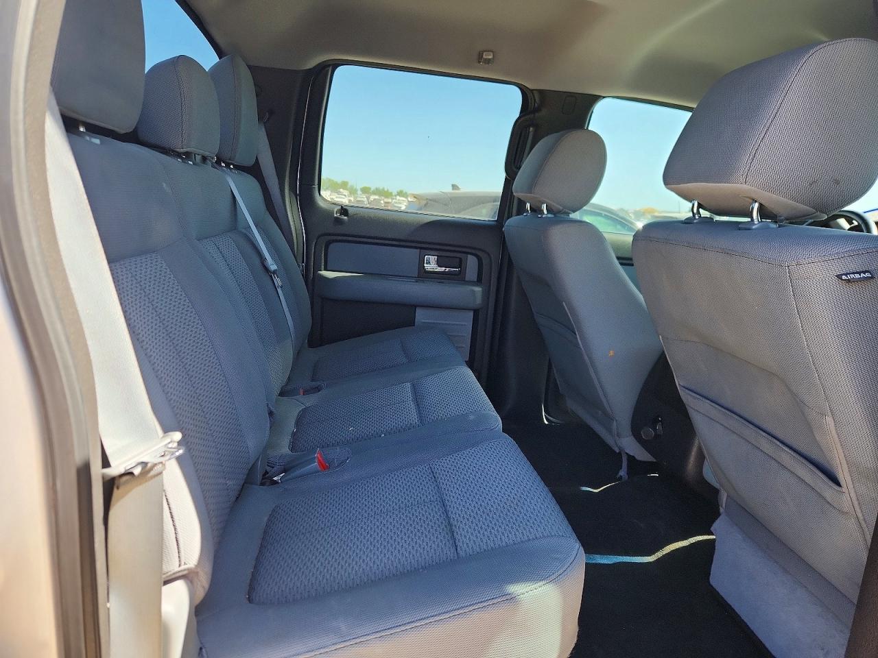 2012 Ford F150 Supercrew Silver vin: 1FTFW1EF1CKD94404