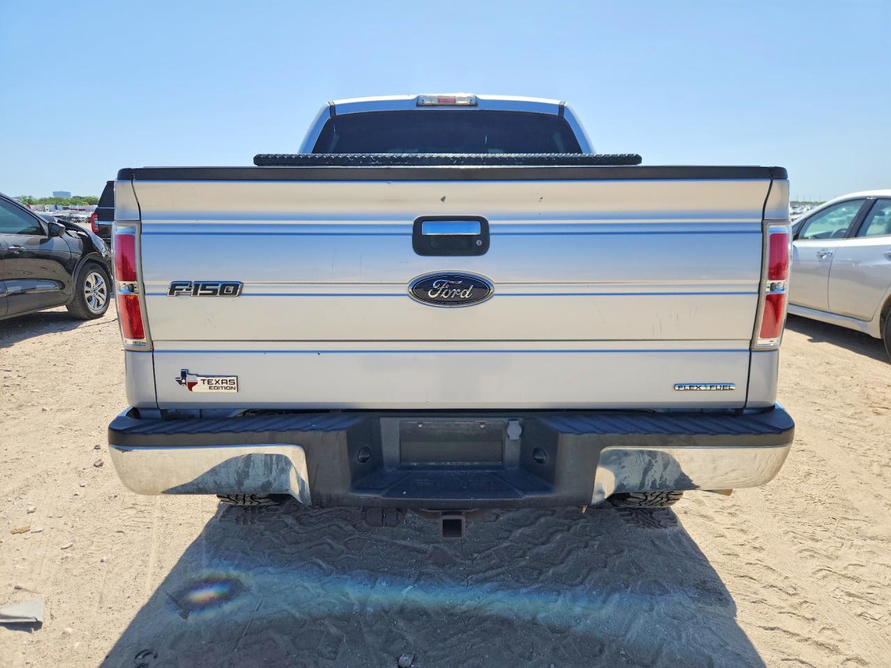 2012 Ford F150 Supercrew Silver vin: 1FTFW1EF1CKD94404