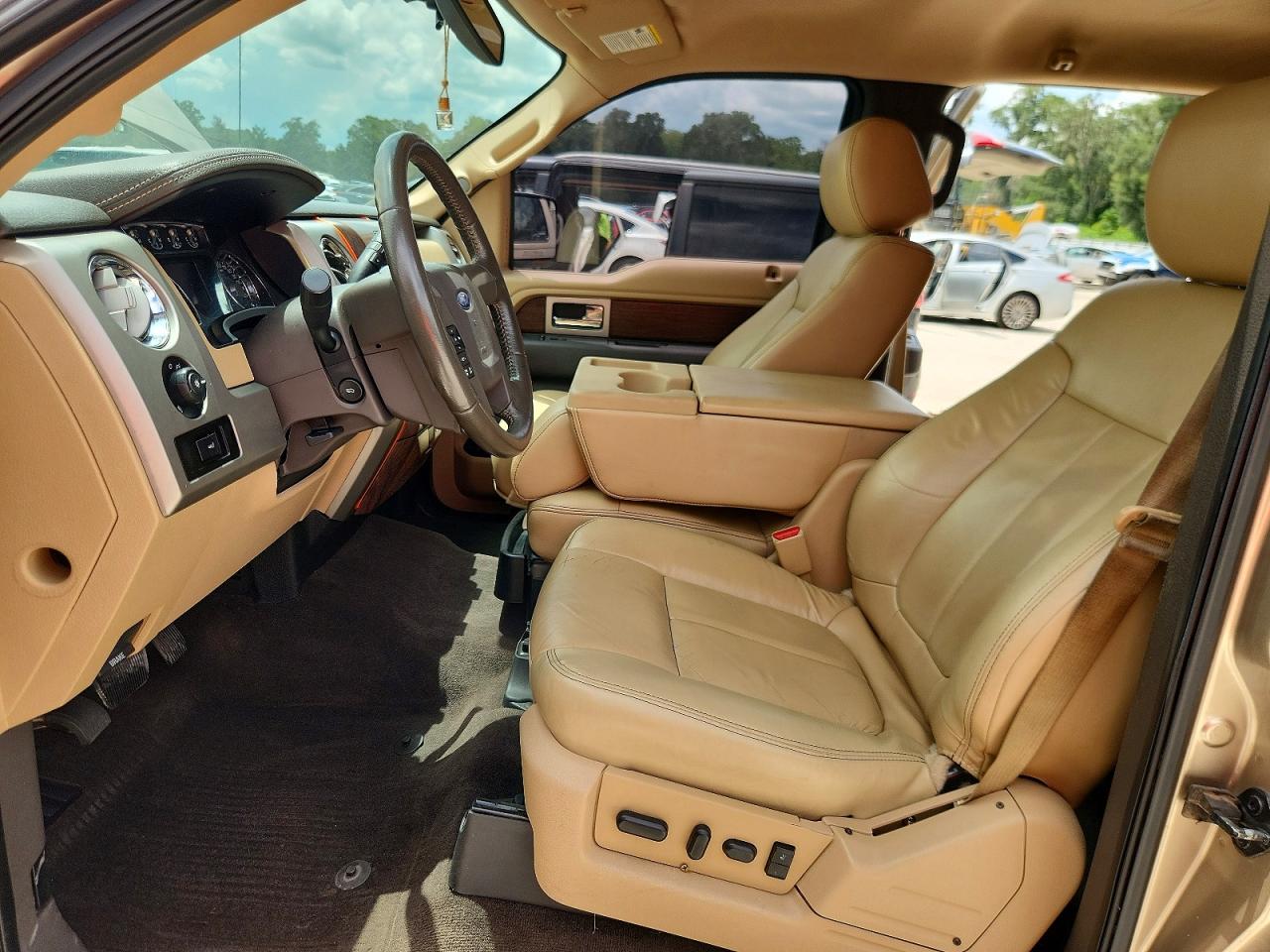 2013 Ford F150 Supercrew Gold vin: 1FTFW1EF1DFA58360