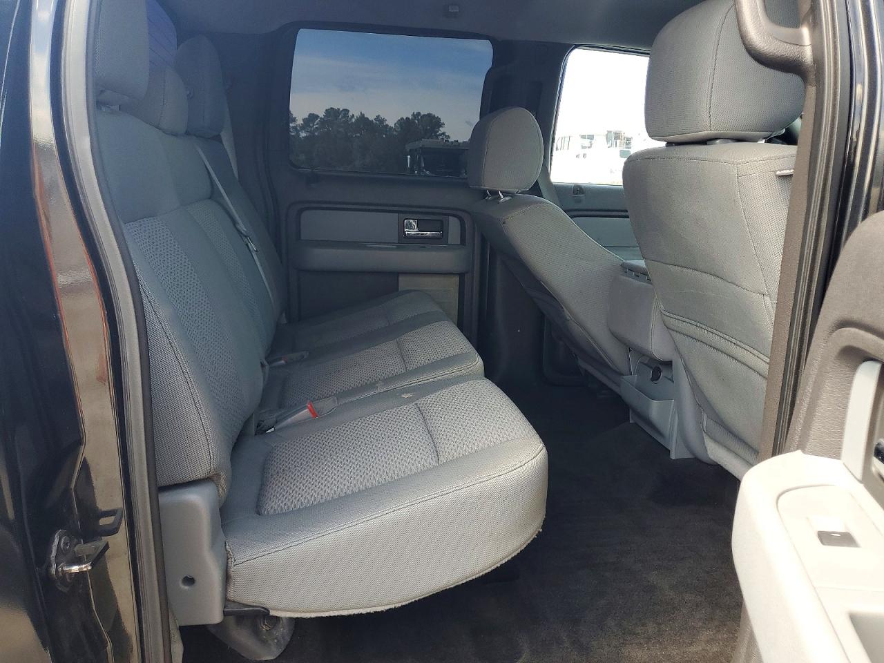 2013 Ford F150 Supercrew Black vin: 1FTFW1EF1DFB08433