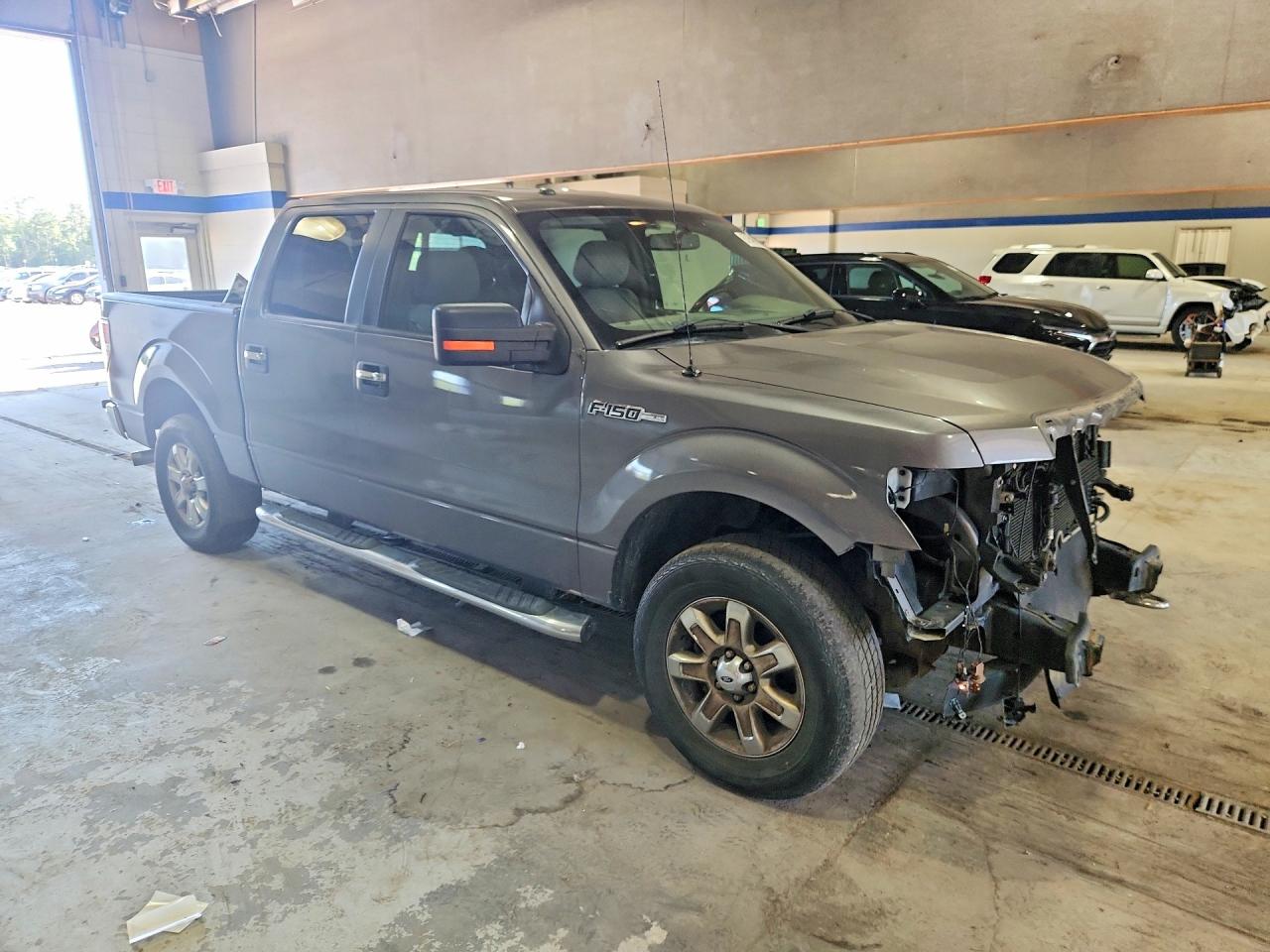 2013 Ford F150 Gray vin: 1FTFW1EF1DFB72679
