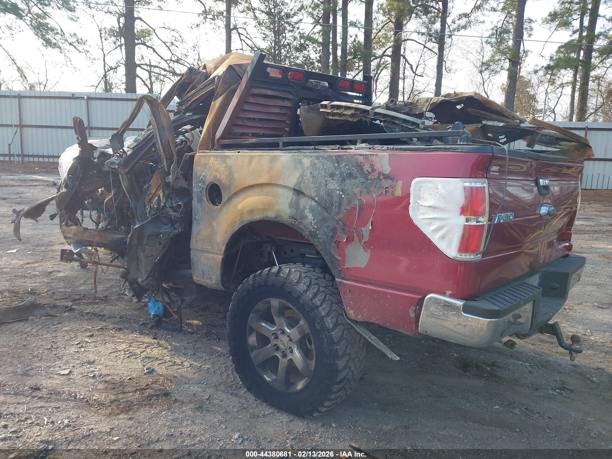 2013 Ford F-150 Xlt Red vin: 1FTFW1EF1DFD53040