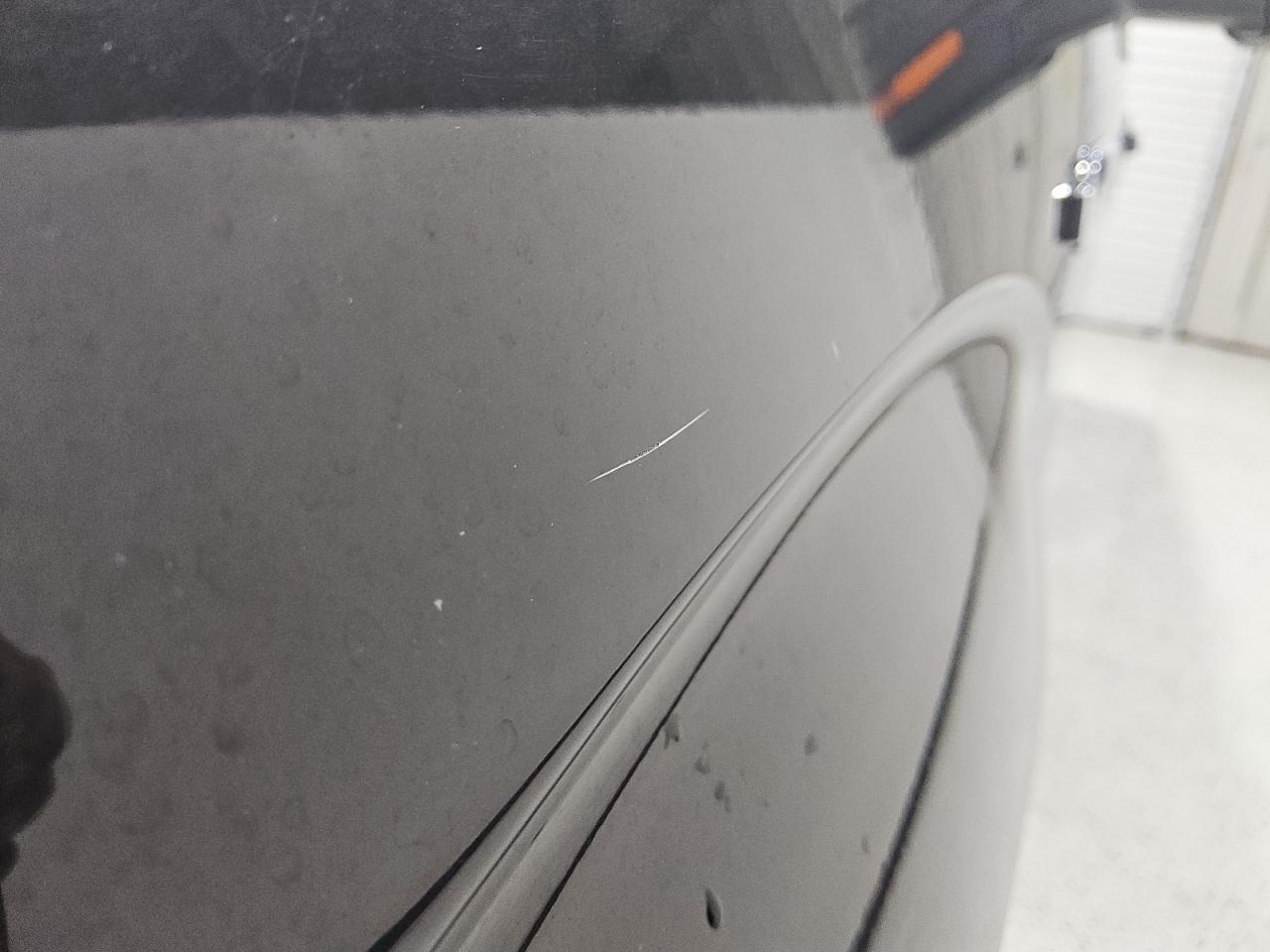 2014 Ford F150 Supercrew Black vin: 1FTFW1EF1EFA47392 Damage: Left Front Fender, Heavy Scratch, 1 To 2 Inches