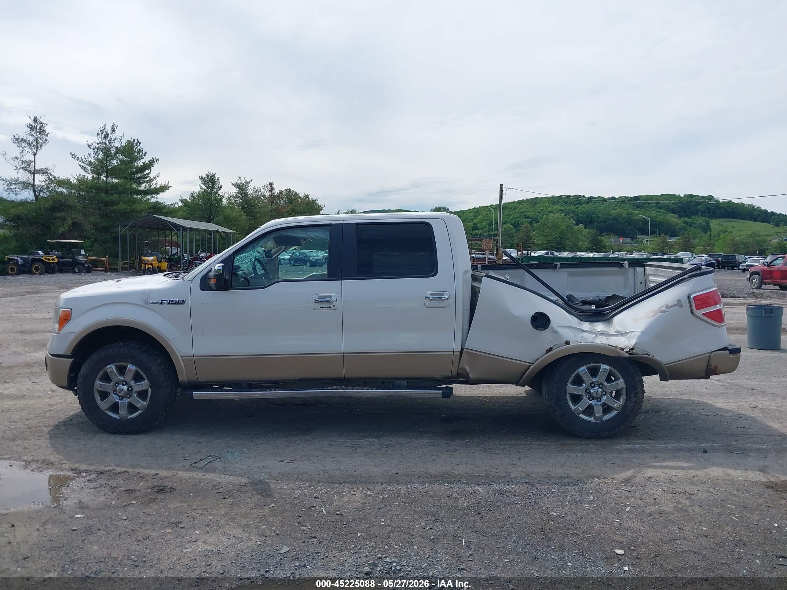 2014 Ford F-150 Lariat Белый vin: 1FTFW1EF1EFA89237