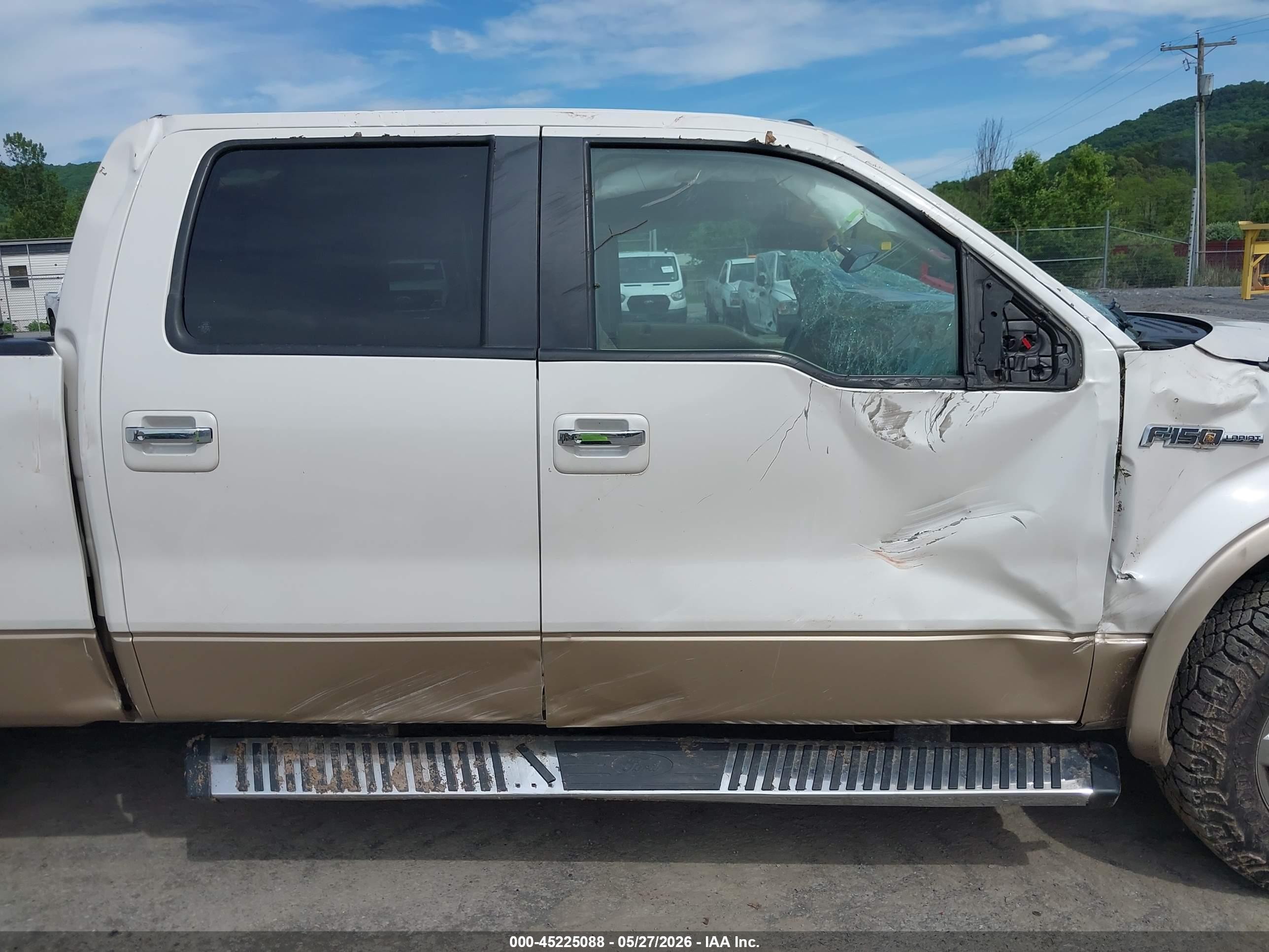 2014 Ford F-150 Lariat Белый vin: 1FTFW1EF1EFA89237
