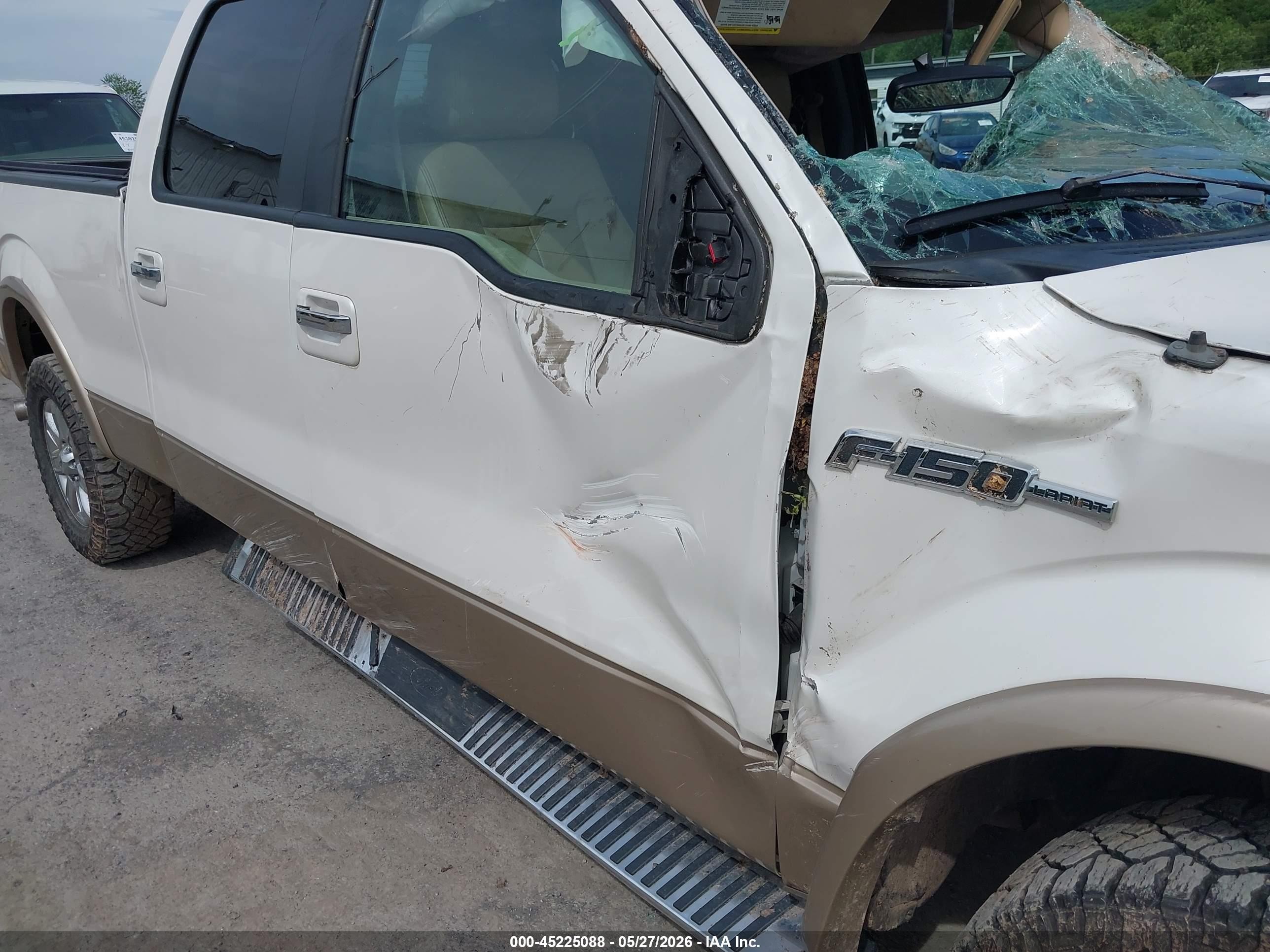 2014 Ford F-150 Lariat Белый vin: 1FTFW1EF1EFA89237