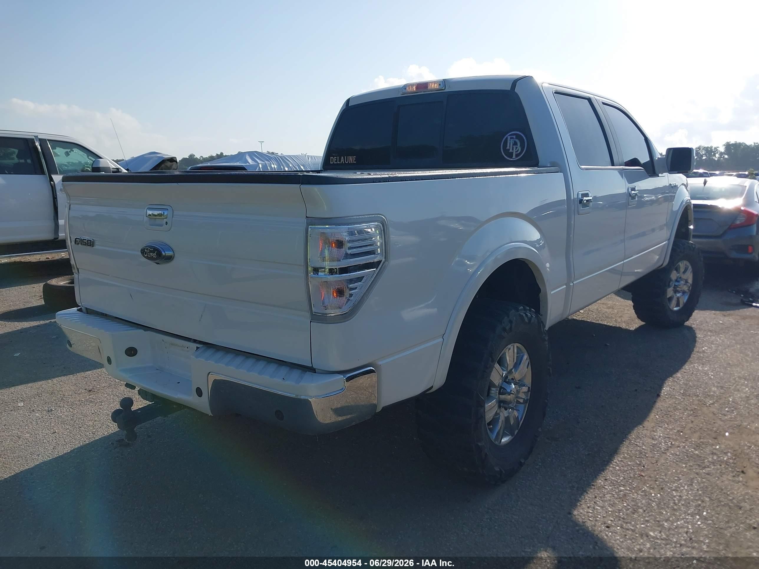 2014 Ford F-150 Lariat White vin: 1FTFW1EF1EFC46152