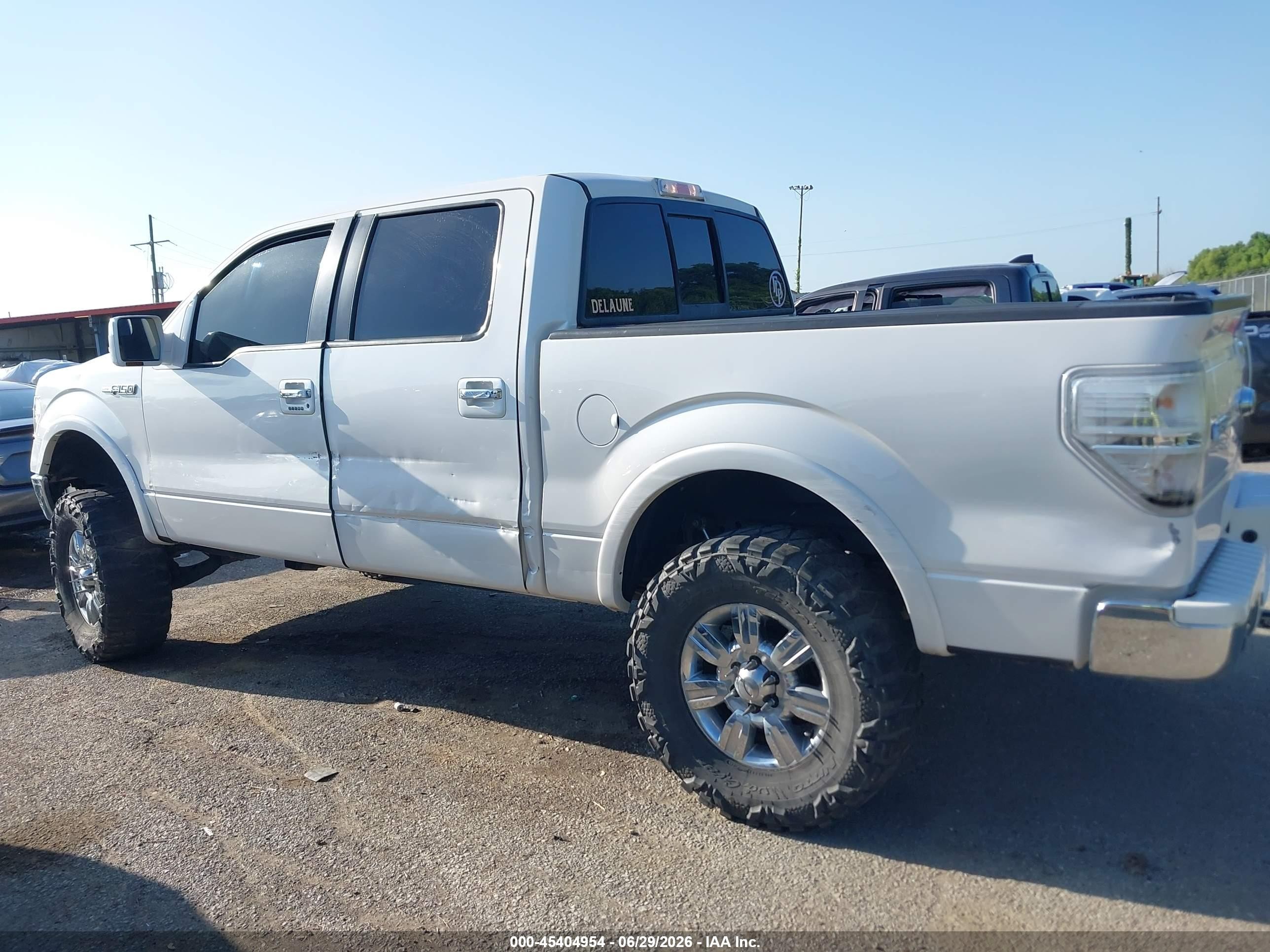2014 Ford F-150 Lariat White vin: 1FTFW1EF1EFC46152