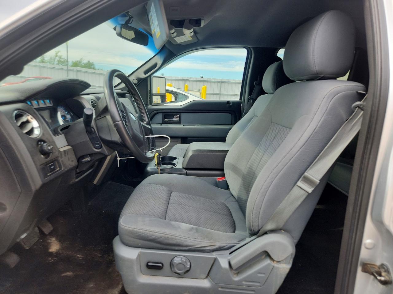 2014 Ford F150 Supercrew Silver vin: 1FTFW1EF1EFC56583