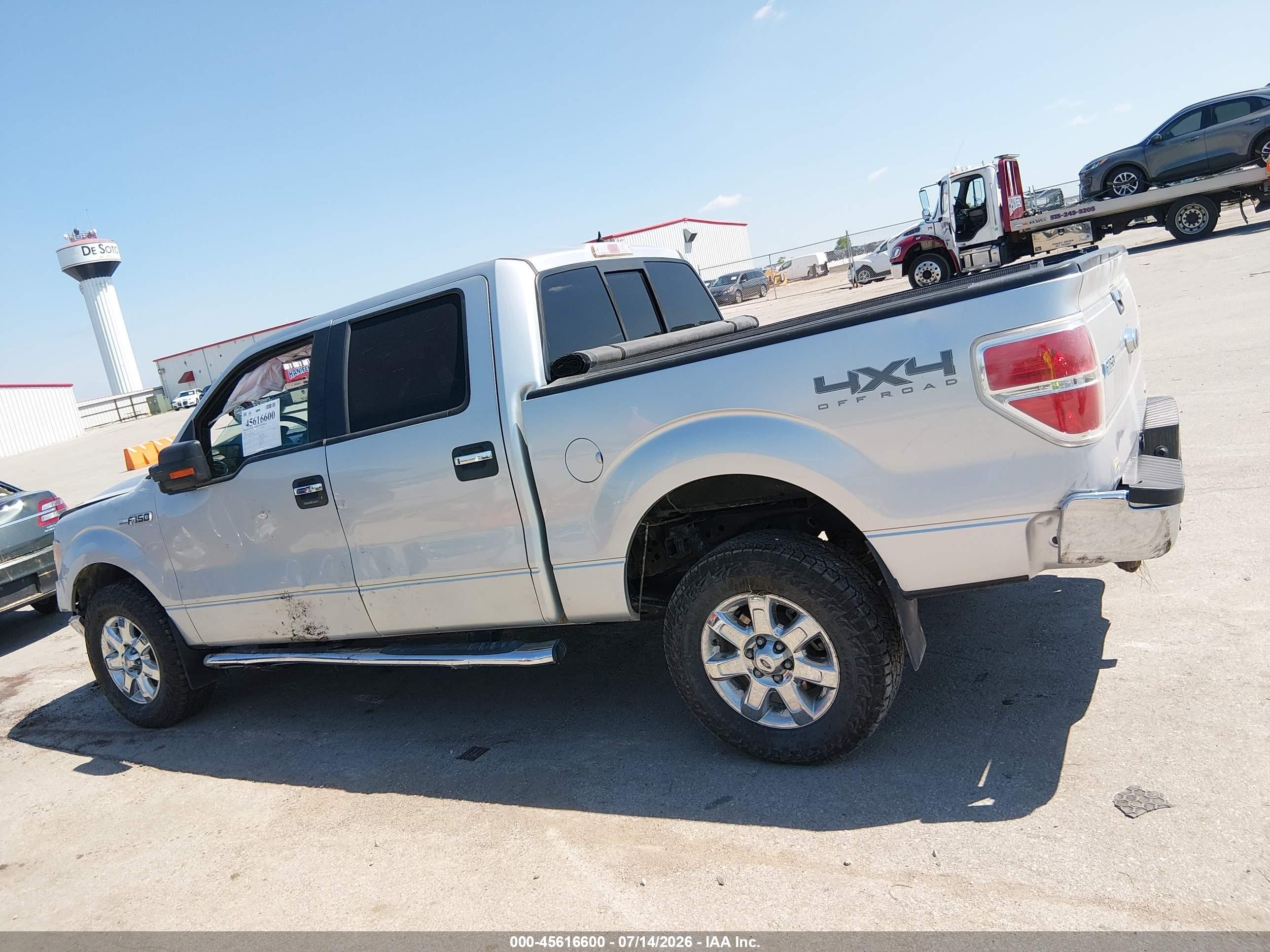 2014 Ford F-150 Xlt Silver vin: 1FTFW1EF1EFC74307
