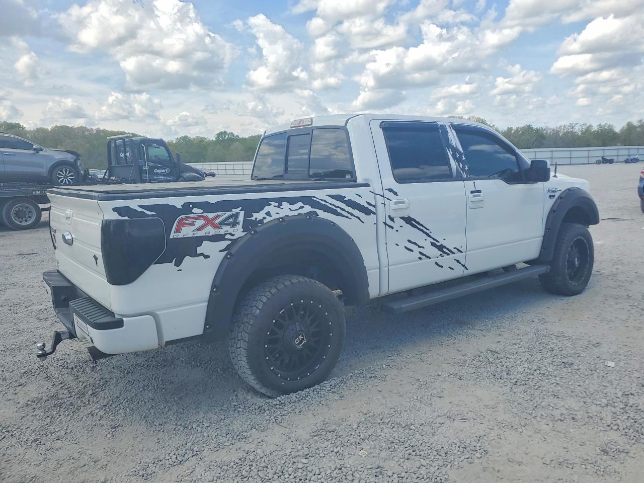2014 Ford F150 Supercrew White vin: 1FTFW1EF1EFC77286