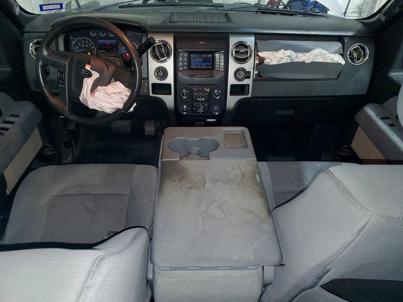 2014 Ford F150 Supercrew Silver vin: 1FTFW1EF1EKD37154