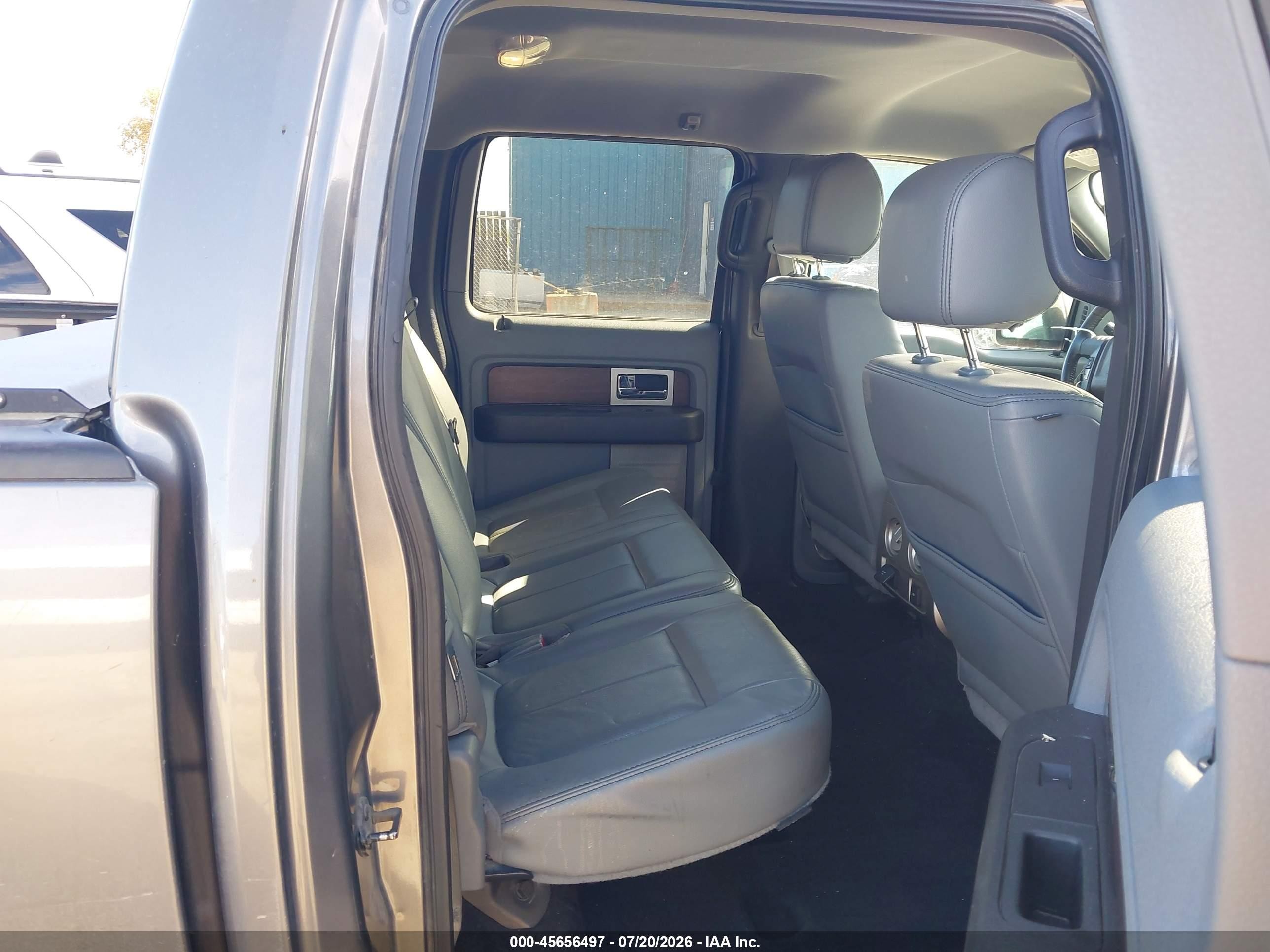 2014 Ford F-150 Lariat Gray vin: 1FTFW1EF1EKD77461