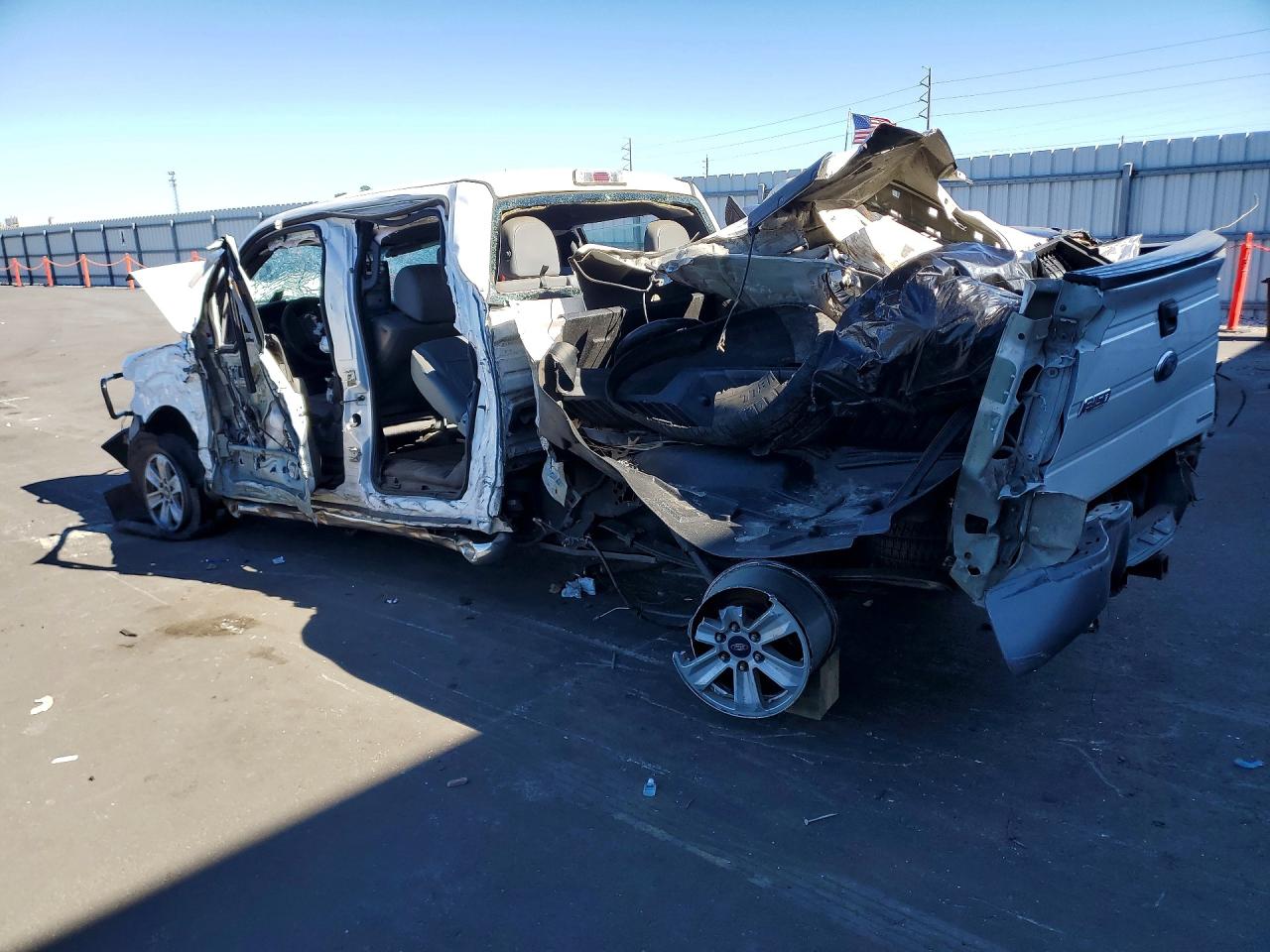 2014 Ford F150 Supercrew White vin: 1FTFW1EF1EKF77112