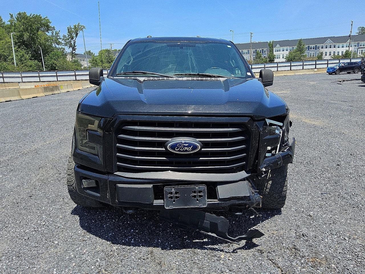 2015 Ford F150 Supercrew Black vin: 1FTFW1EF1FFC00158