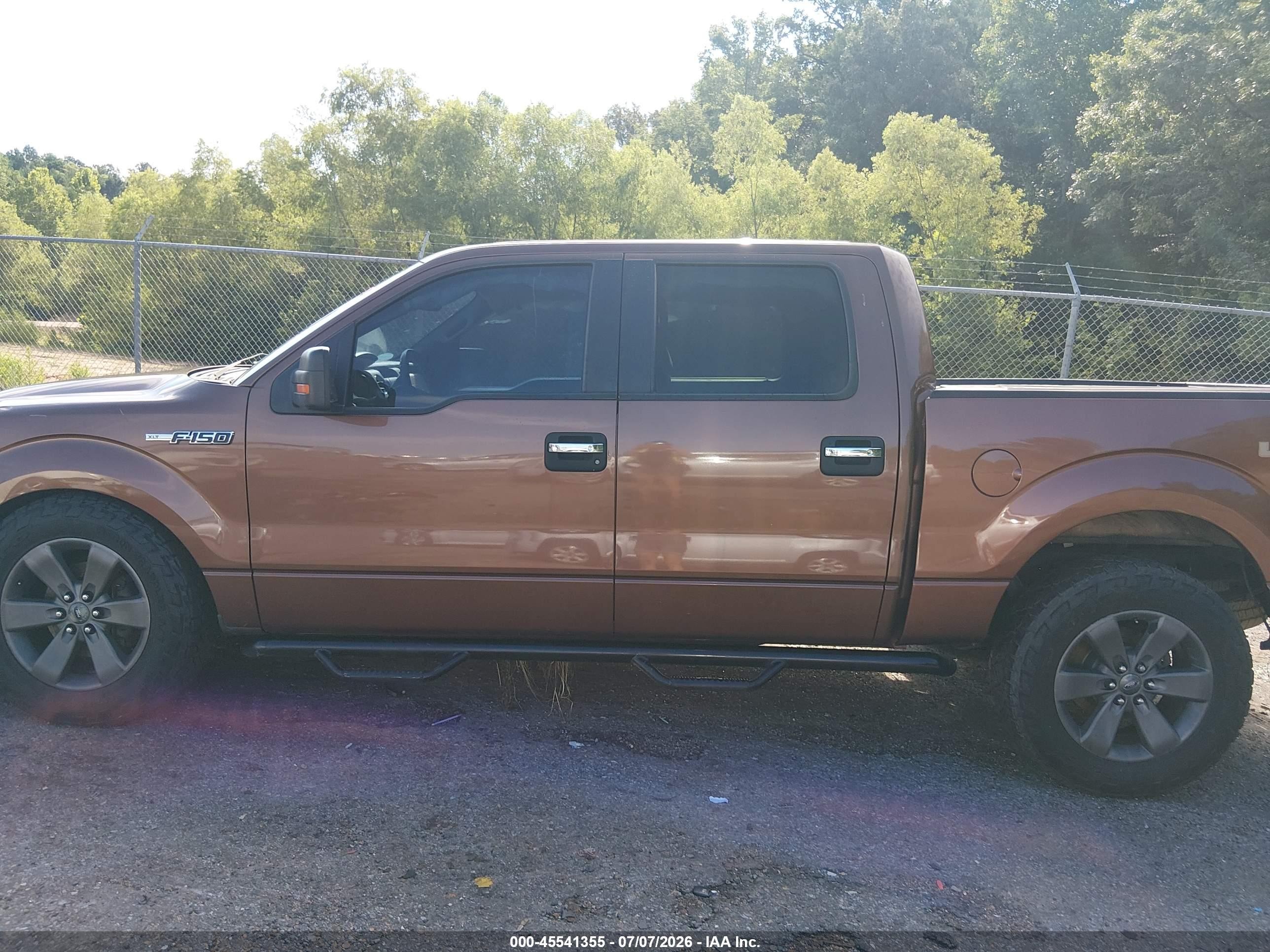 2011 Ford F-150 Xlt Brown vin: 1FTFW1EF2BFA56162