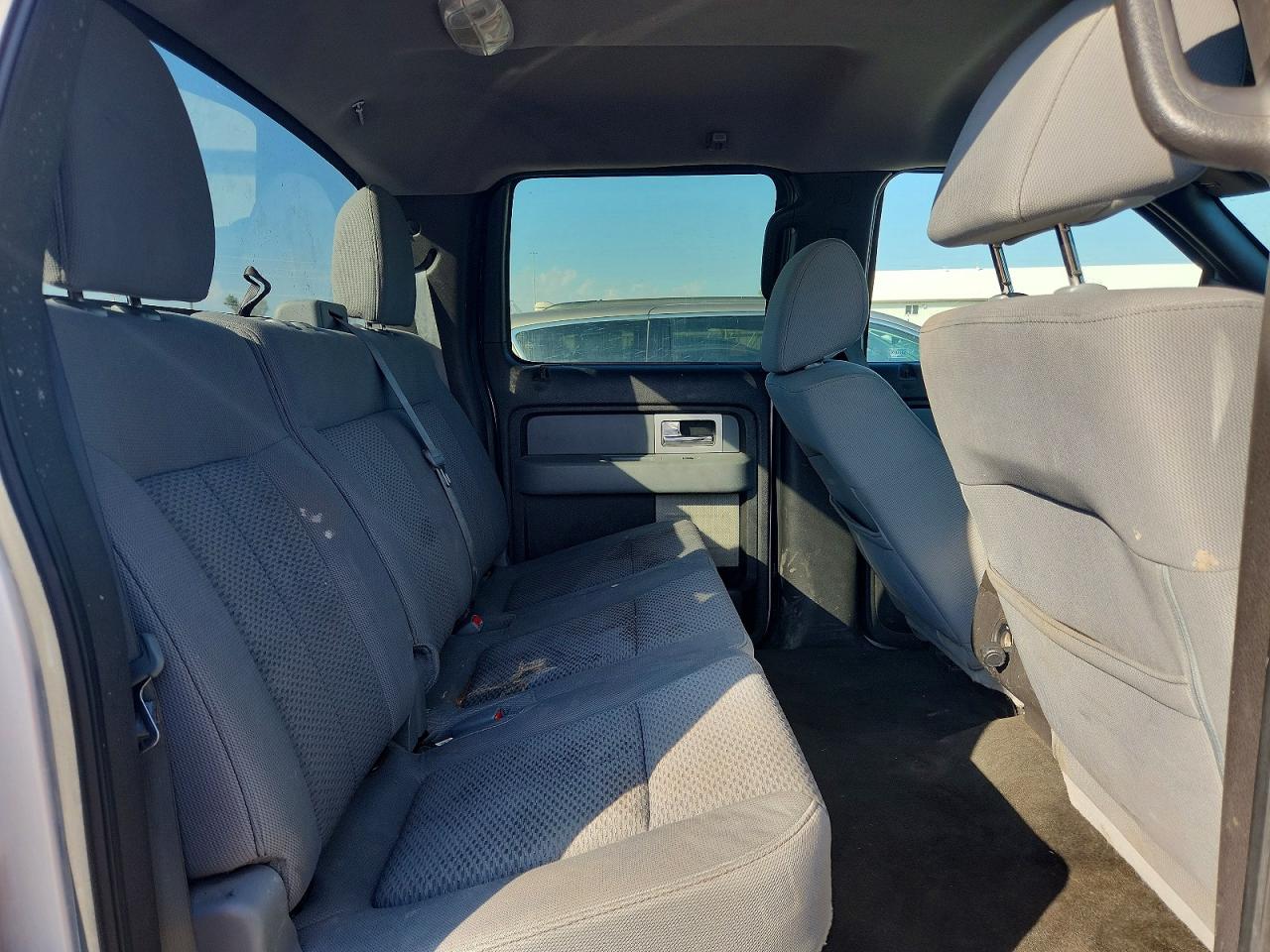 2011 Ford F150 Supercrew Silver vin: 1FTFW1EF2BFA78324