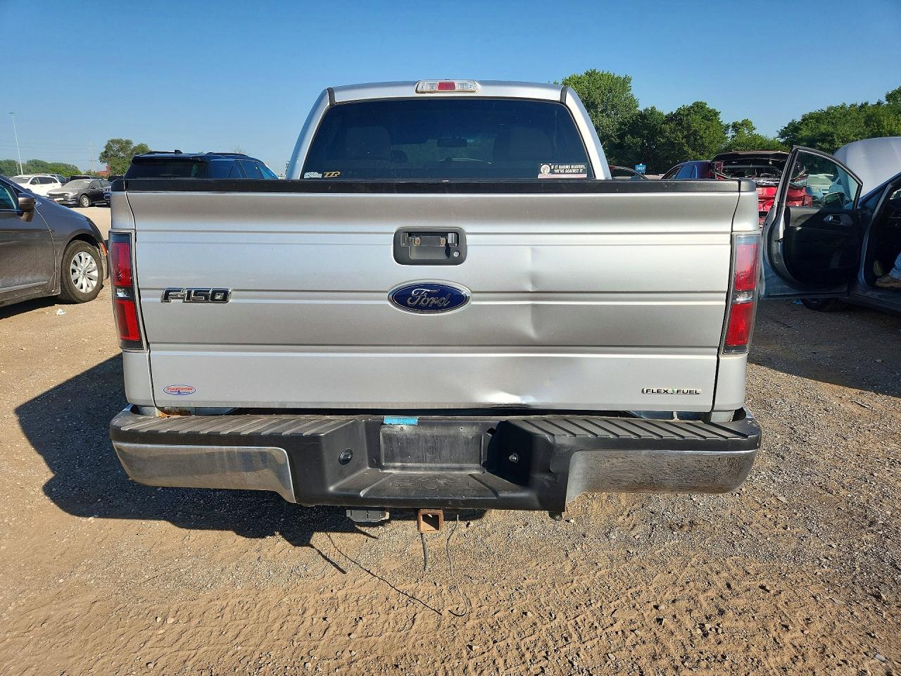 2011 Ford F150 Supercrew Silver vin: 1FTFW1EF2BFA78324