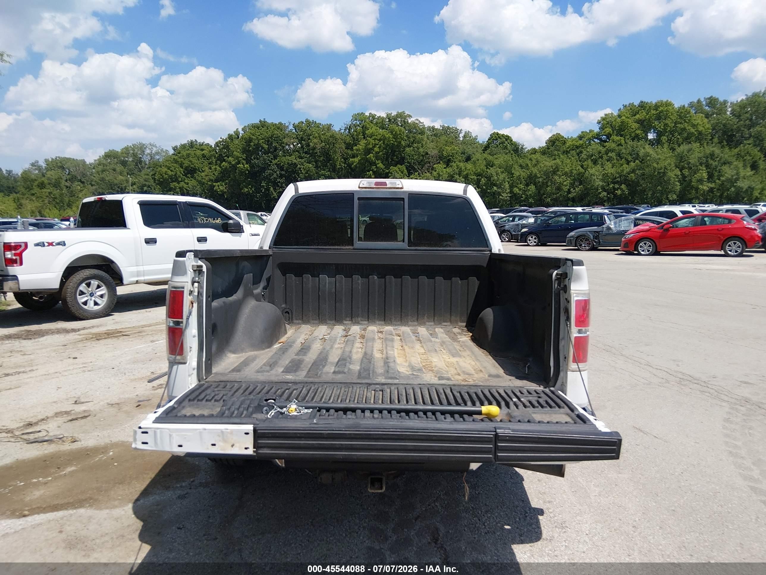 2011 Ford F-150 Lariat White vin: 1FTFW1EF2BFC50187
