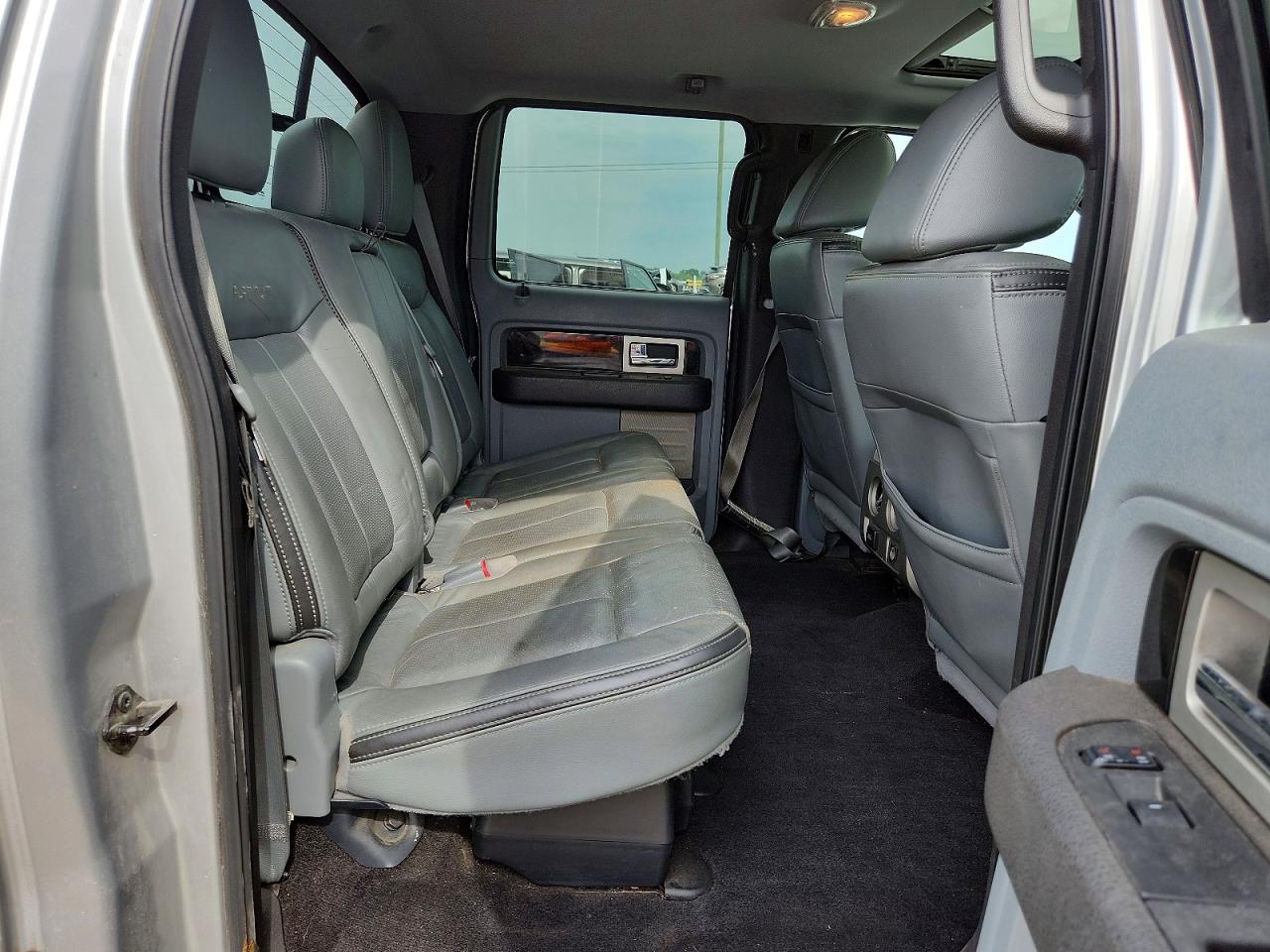 2011 Ford F150 Supercrew Silver vin: 1FTFW1EF2BFD02367