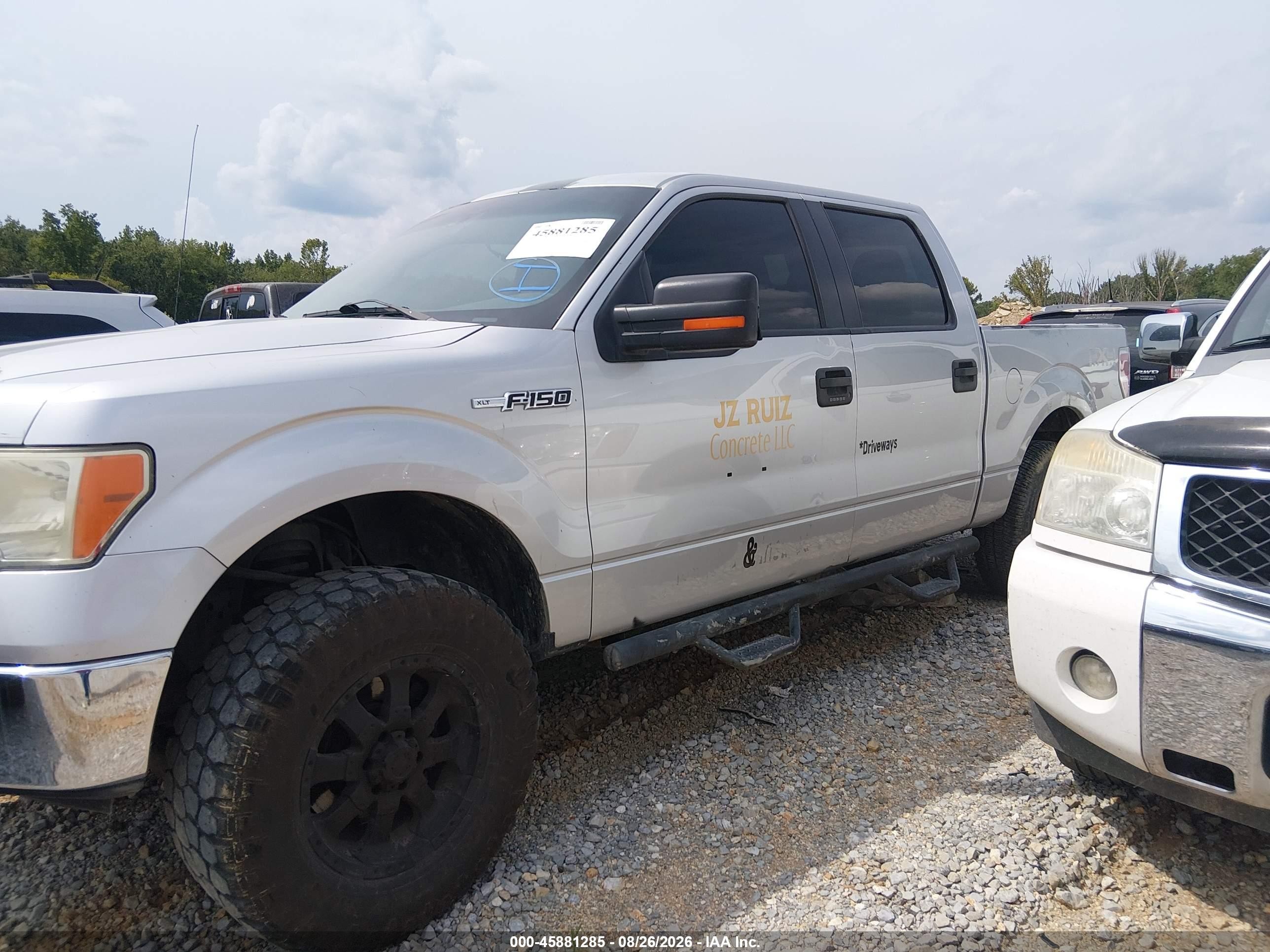2011 Ford F-150 Xlt Silver vin: 1FTFW1EF2BFD02630