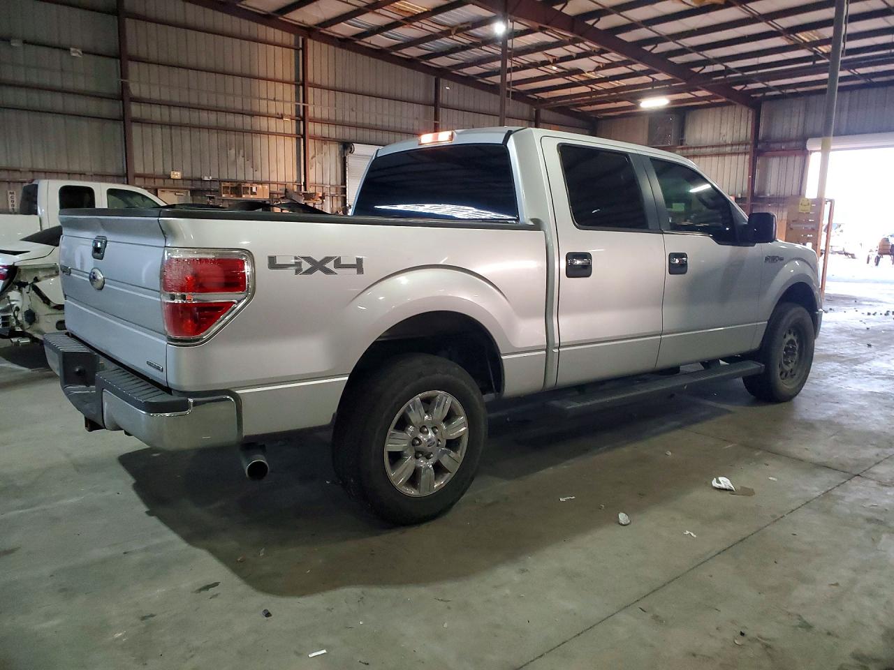 2012 Ford F150 Supercrew Silver vin: 1FTFW1EF2CFA27357