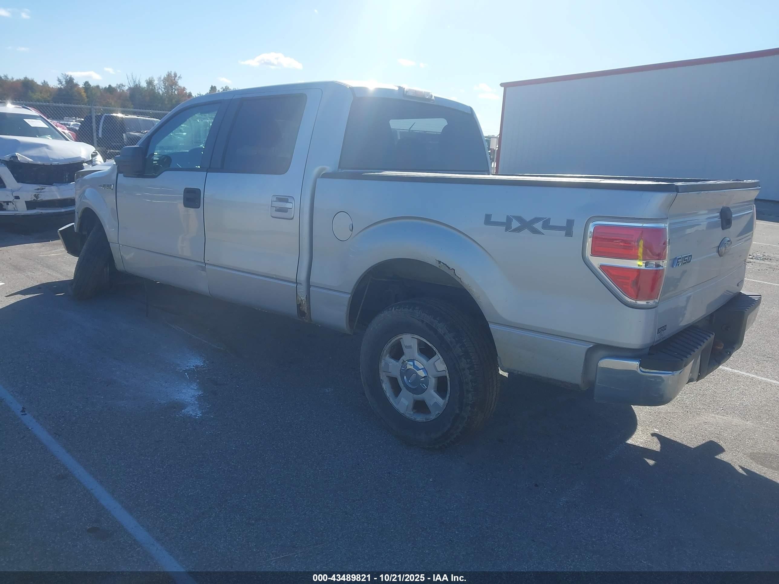 2012 Ford F-150 Xlt Silver vin: 1FTFW1EF2CKD11353