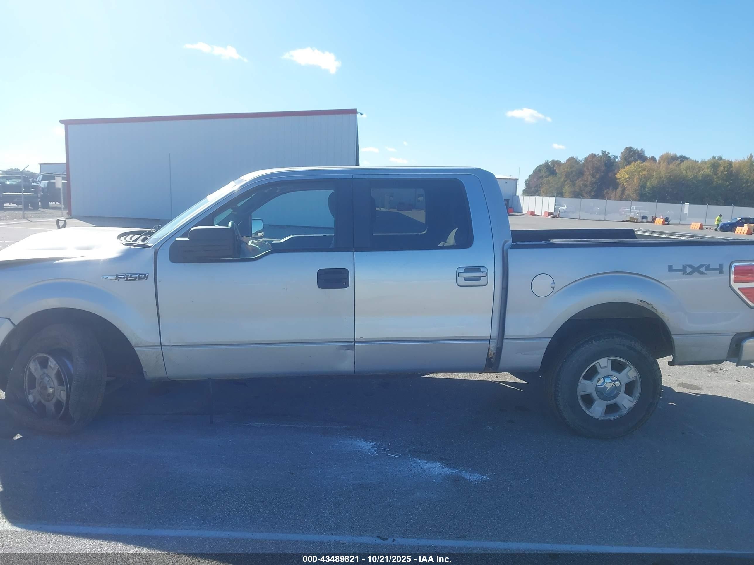 2012 Ford F-150 Xlt Silver vin: 1FTFW1EF2CKD11353