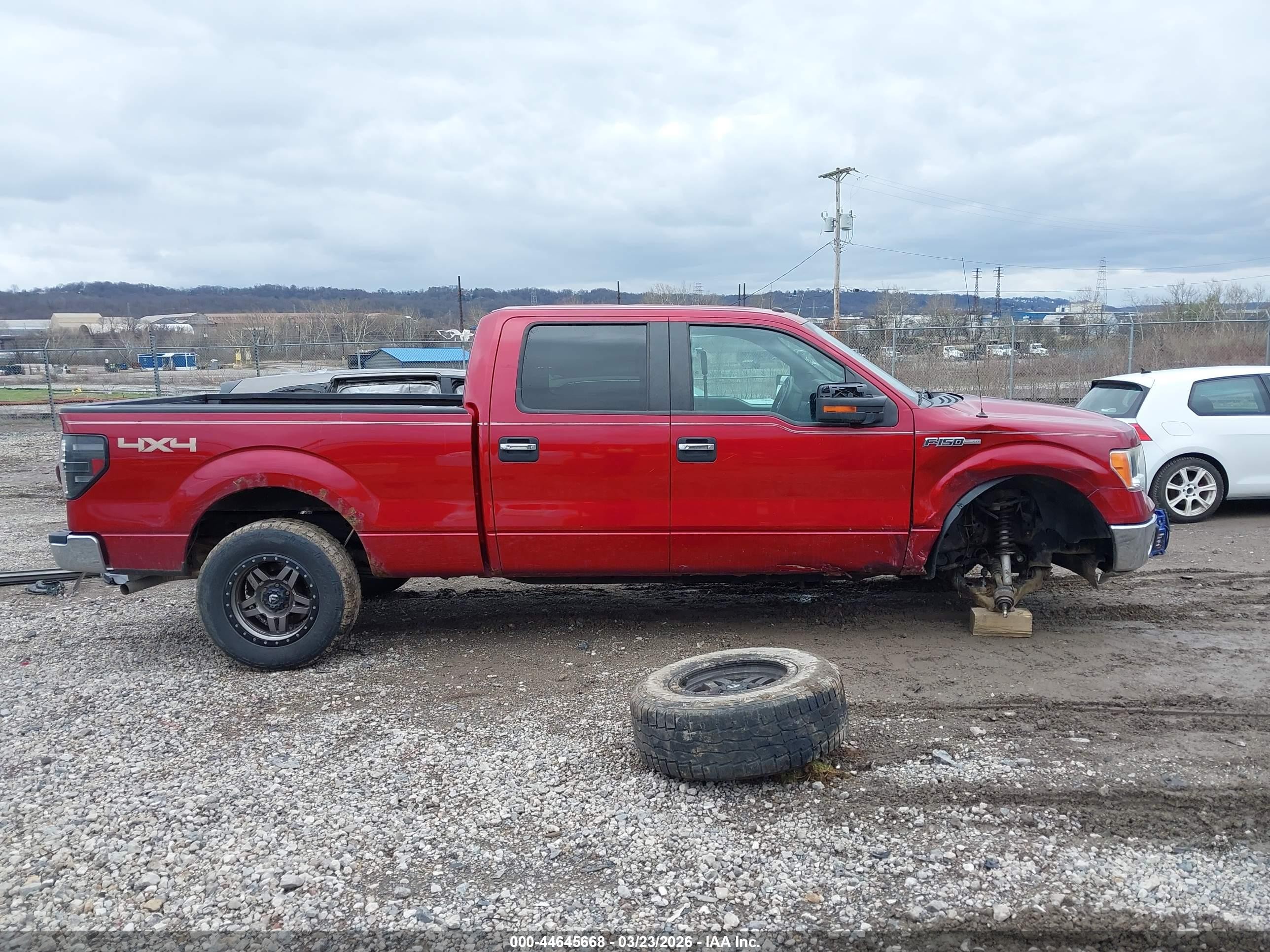 2013 Ford F-150 Xlt Red vin: 1FTFW1EF2DFB35513