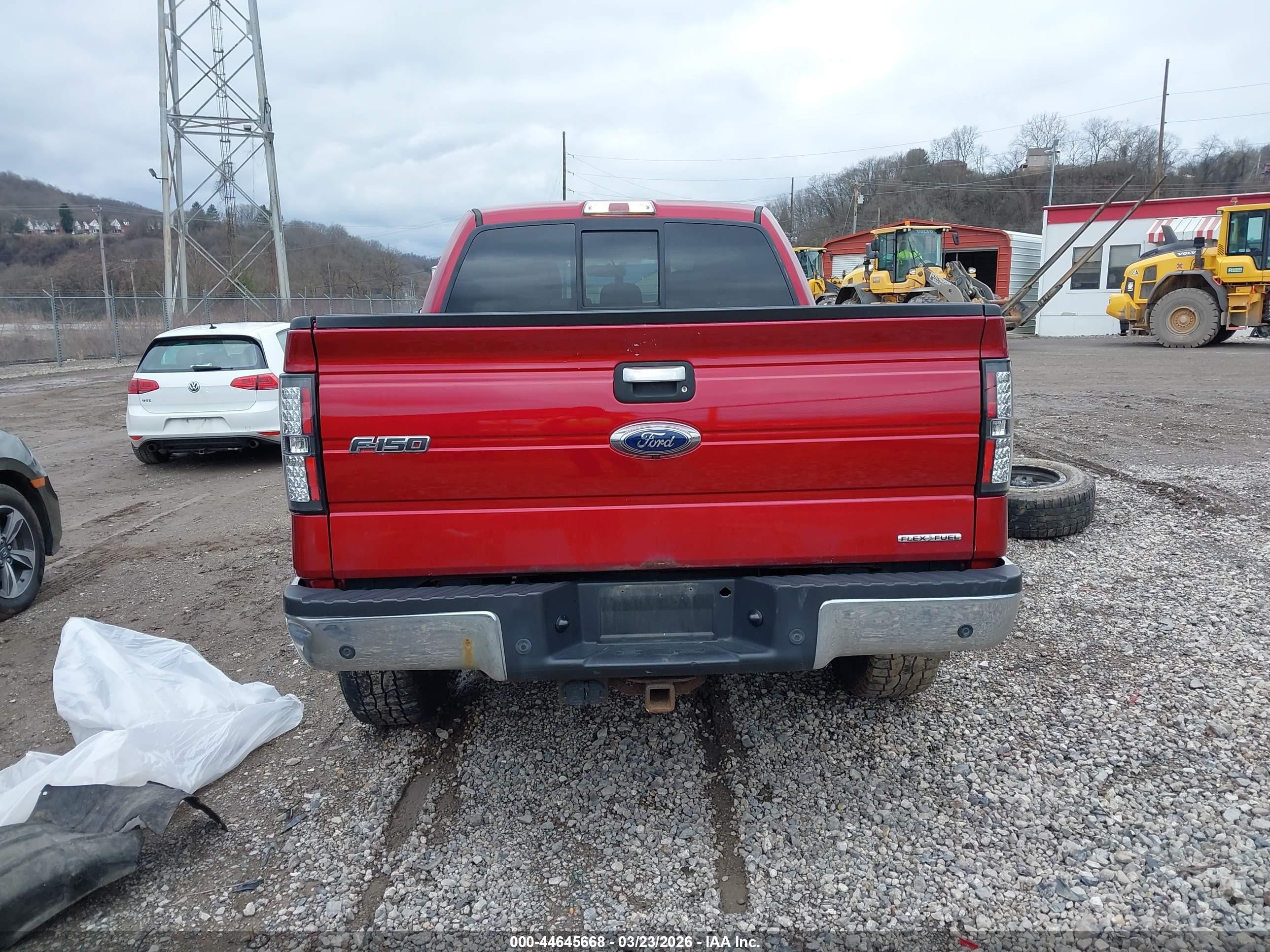 2013 Ford F-150 Xlt Red vin: 1FTFW1EF2DFB35513