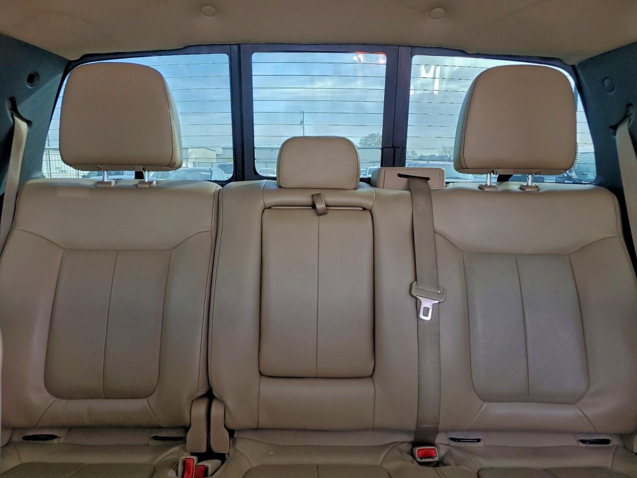2013 Ford F150 White vin: 1FTFW1EF2DFC71480