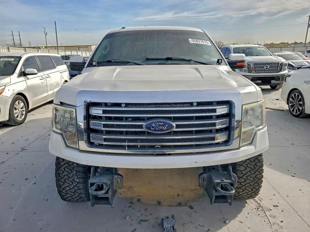 2013 Ford F150 White vin: 1FTFW1EF2DFC71480