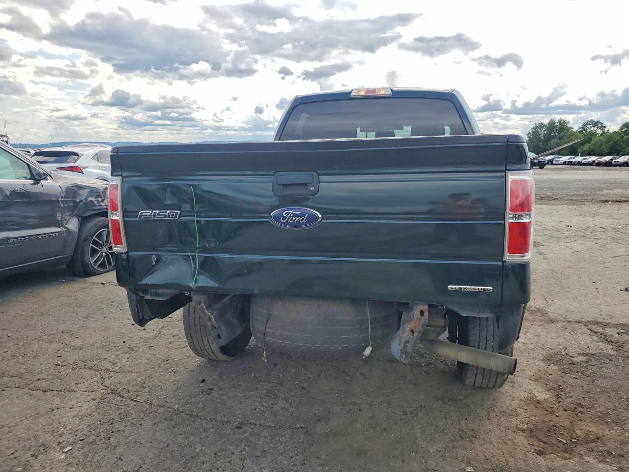 2013 Ford F150 Supercrew Green vin: 1FTFW1EF2DFD70686