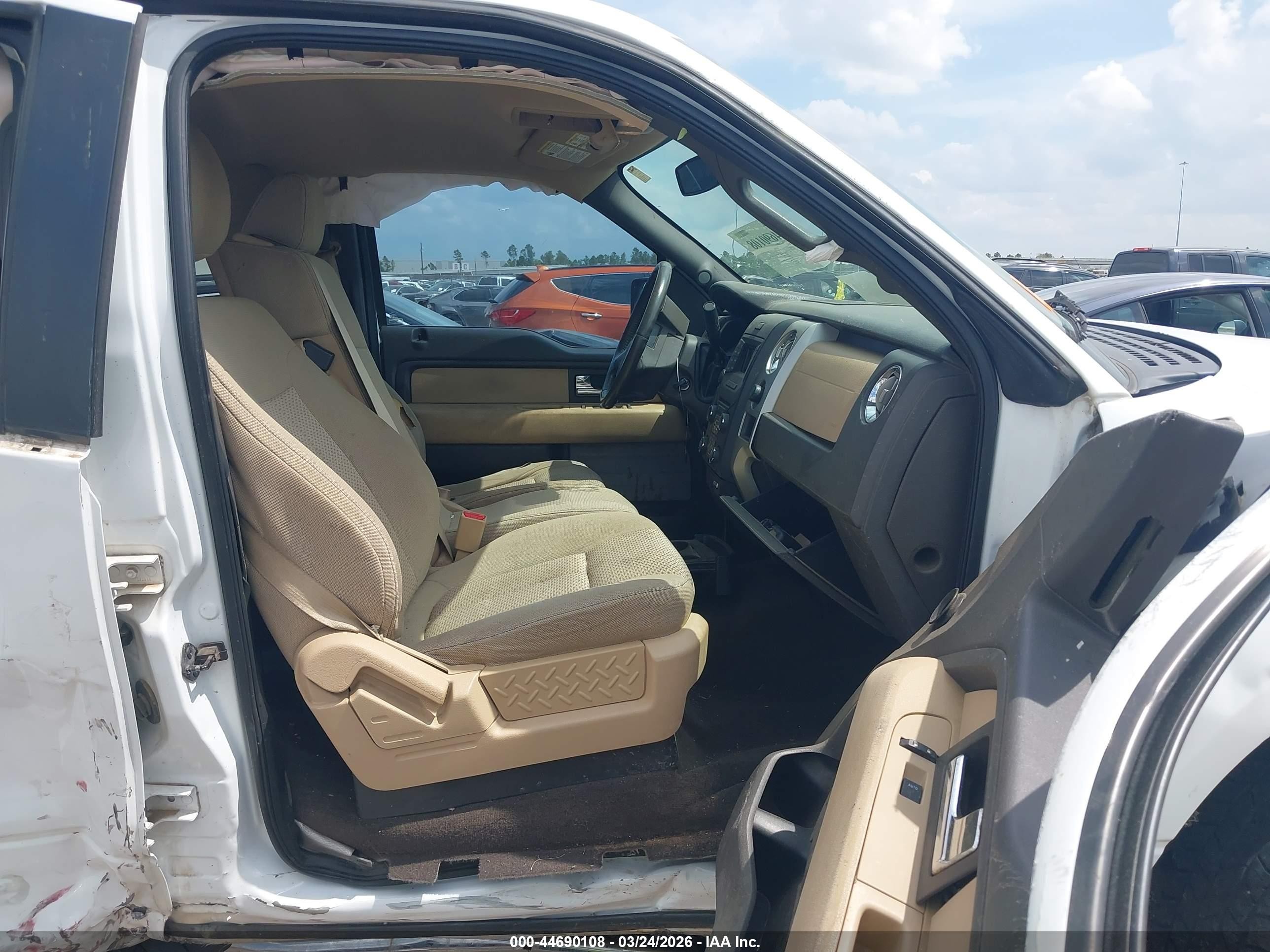 2013 Ford F-150 Xlt Белый vin: 1FTFW1EF2DKD64538