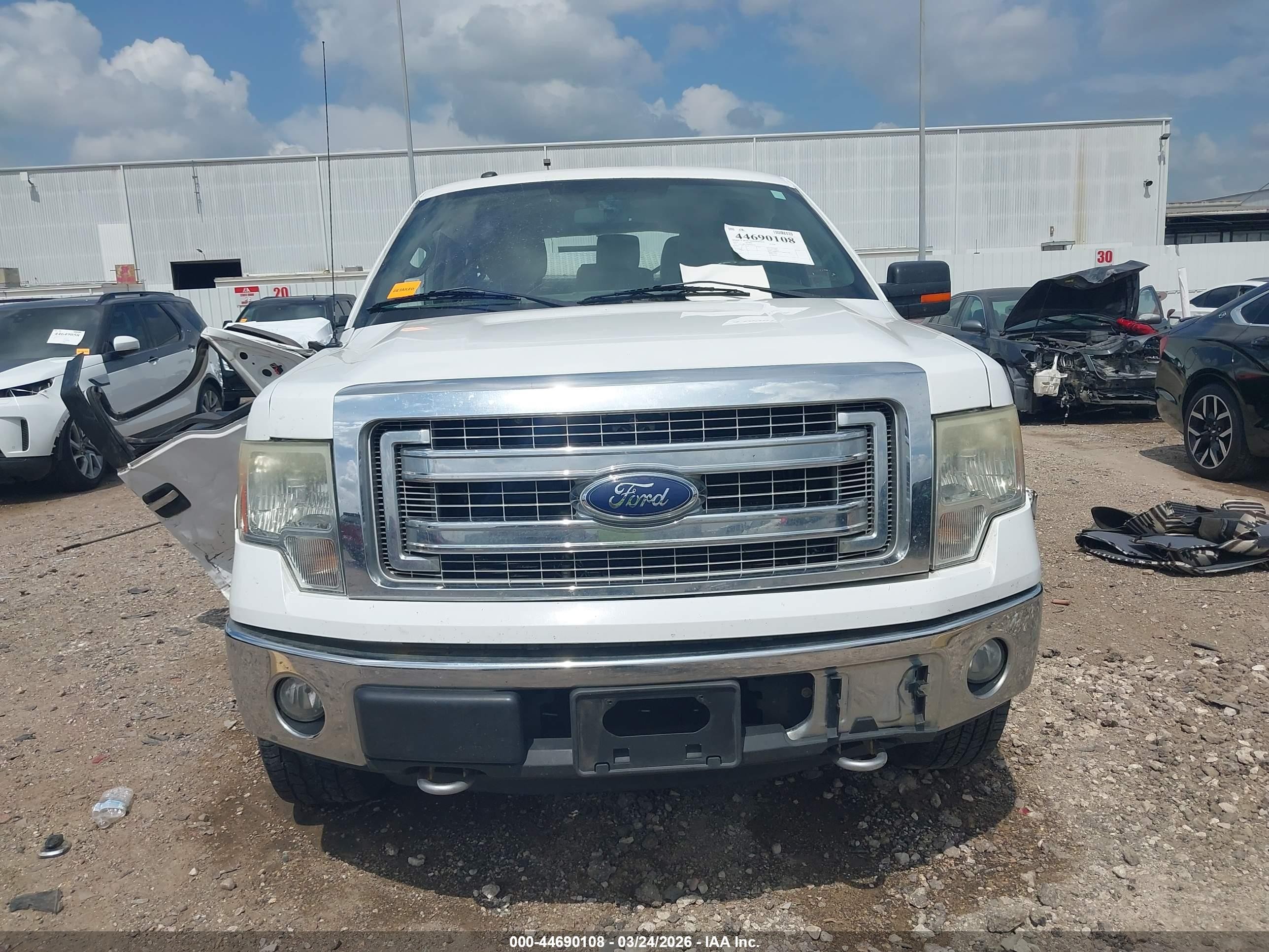 2013 Ford F-150 Xlt Белый vin: 1FTFW1EF2DKD64538