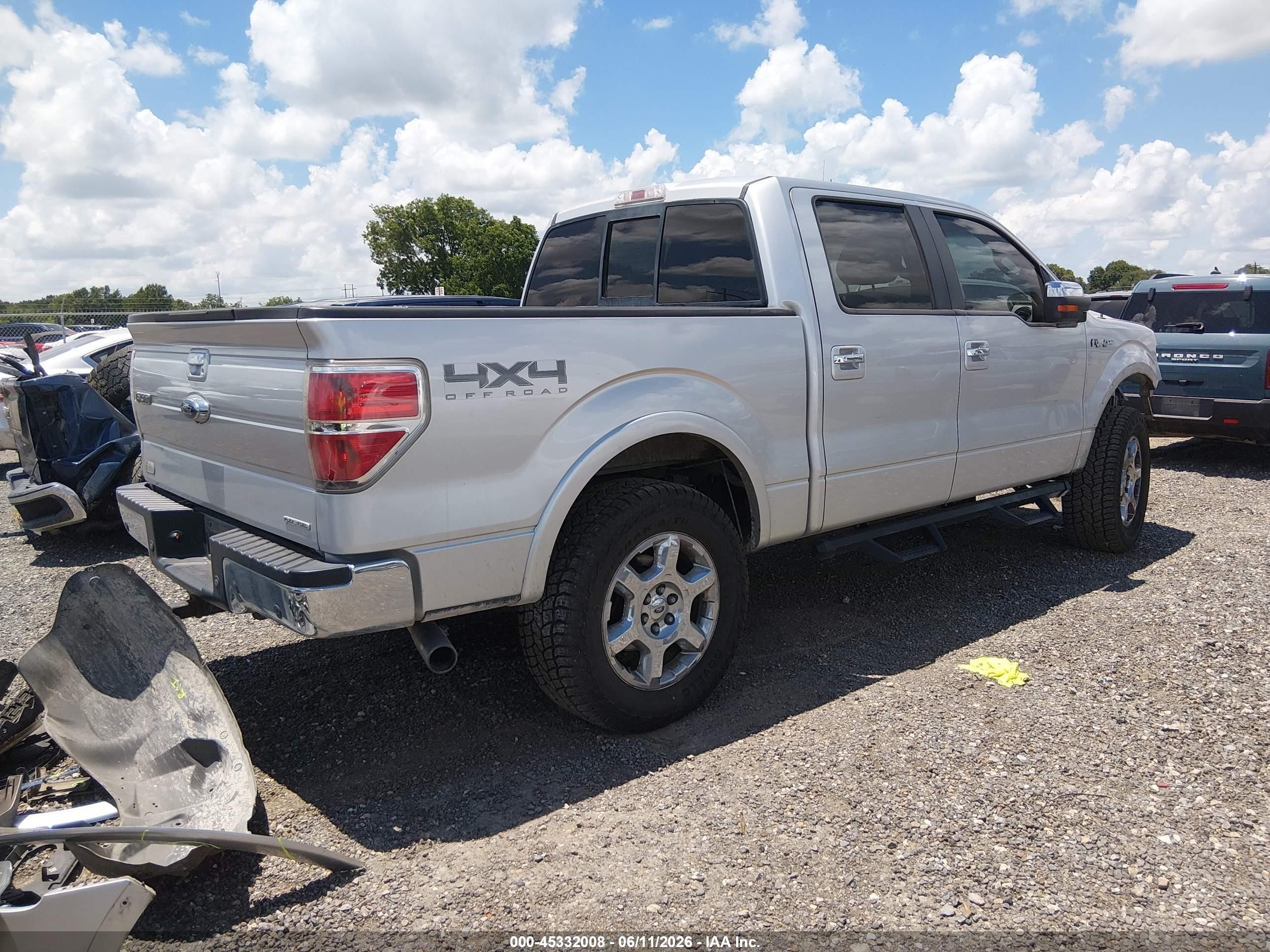 2014 Ford F-150 Lariat Silver vin: 1FTFW1EF2EFA35798