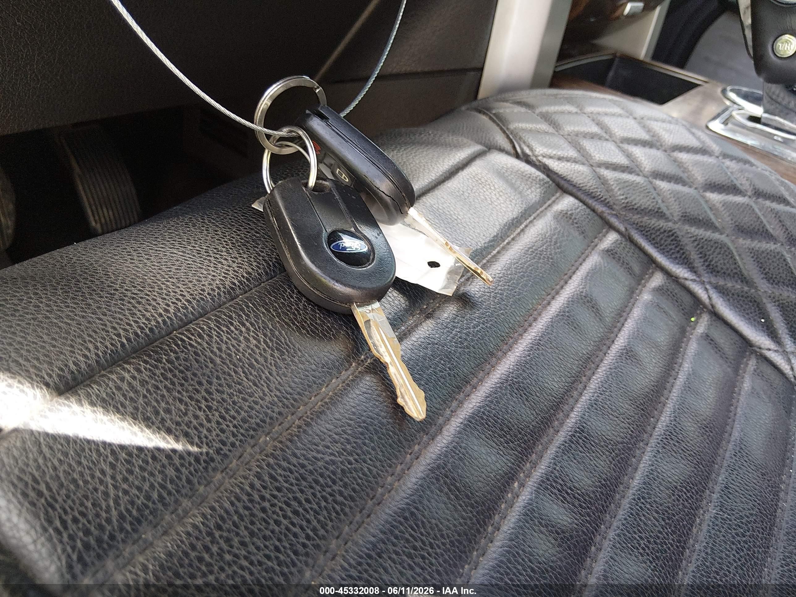 2014 Ford F-150 Lariat Silver vin: 1FTFW1EF2EFA35798