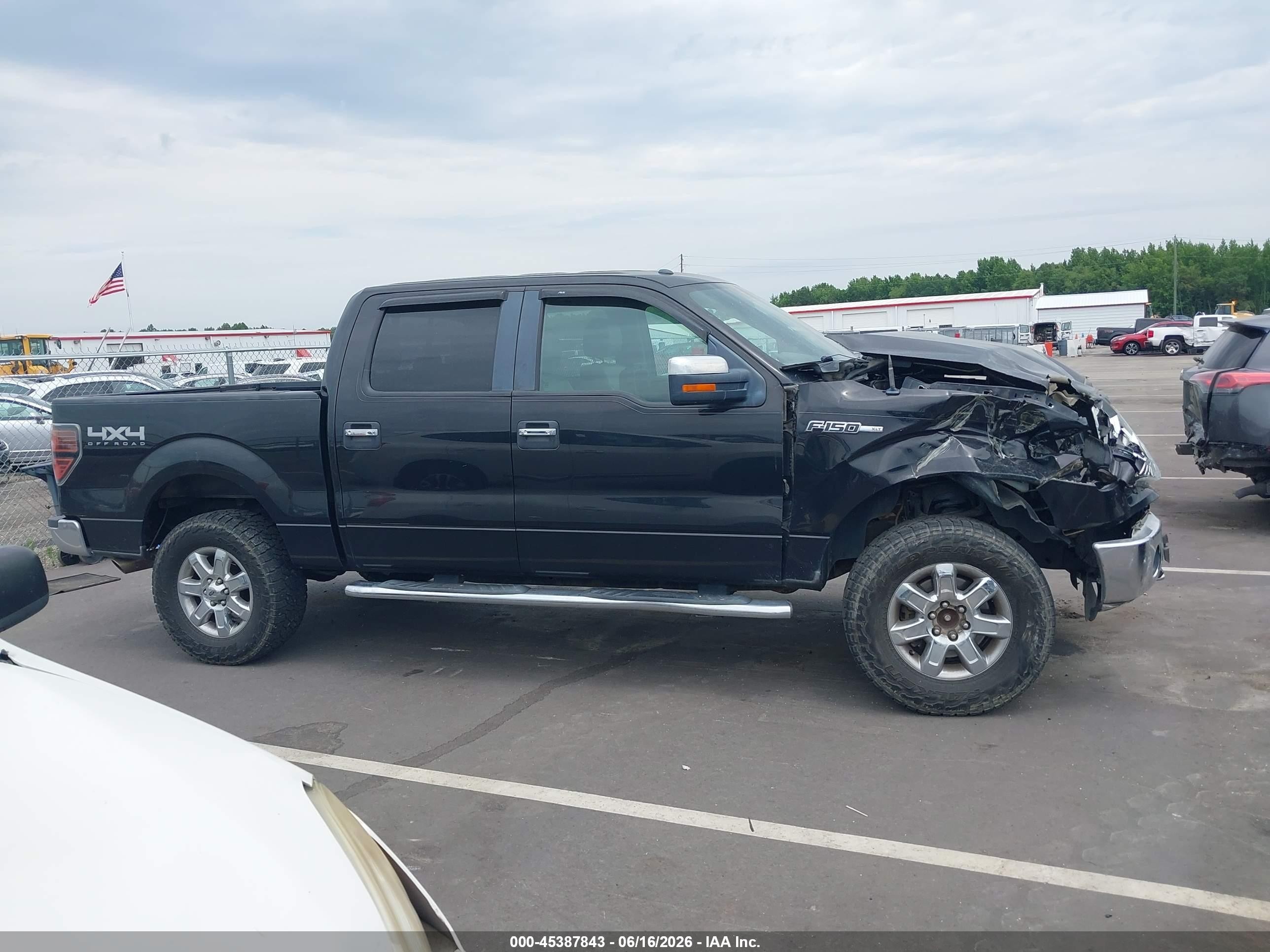 2014 Ford F-150 Xlt Black vin: 1FTFW1EF2EFC25066