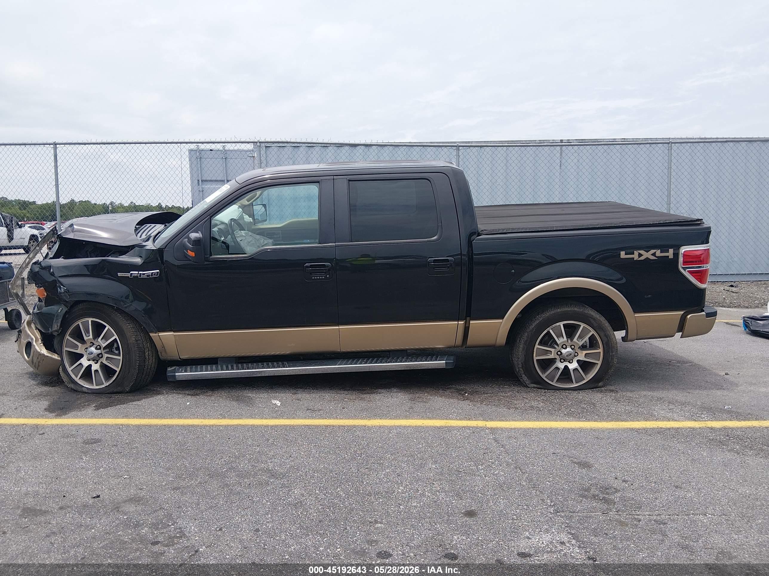 2014 Ford F-150 Lariat Black vin: 1FTFW1EF2EFC25763
